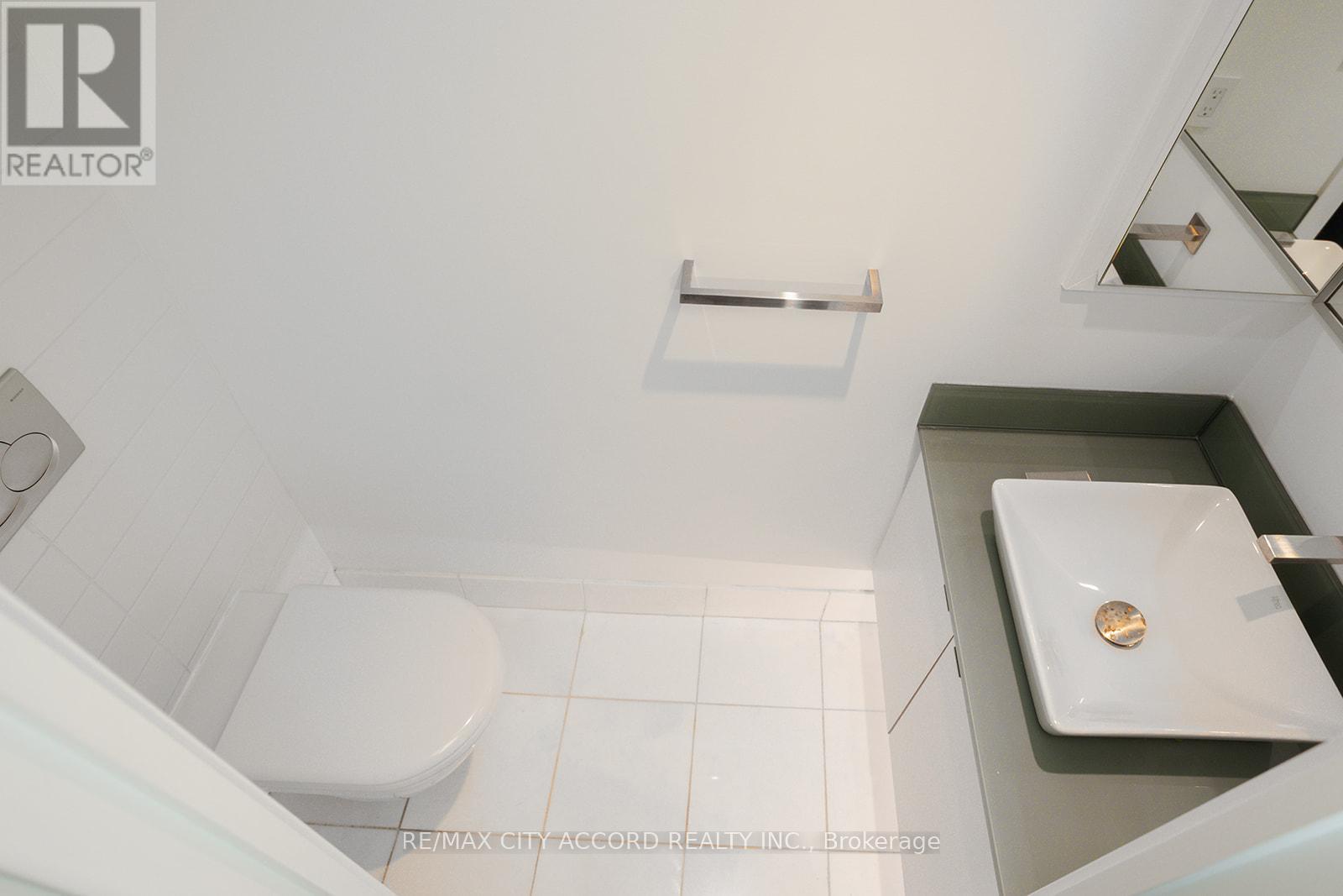 2018 - 33 Harbour Square, Toronto, Ontario  M5J 2G2 - Photo 22 - C13798202