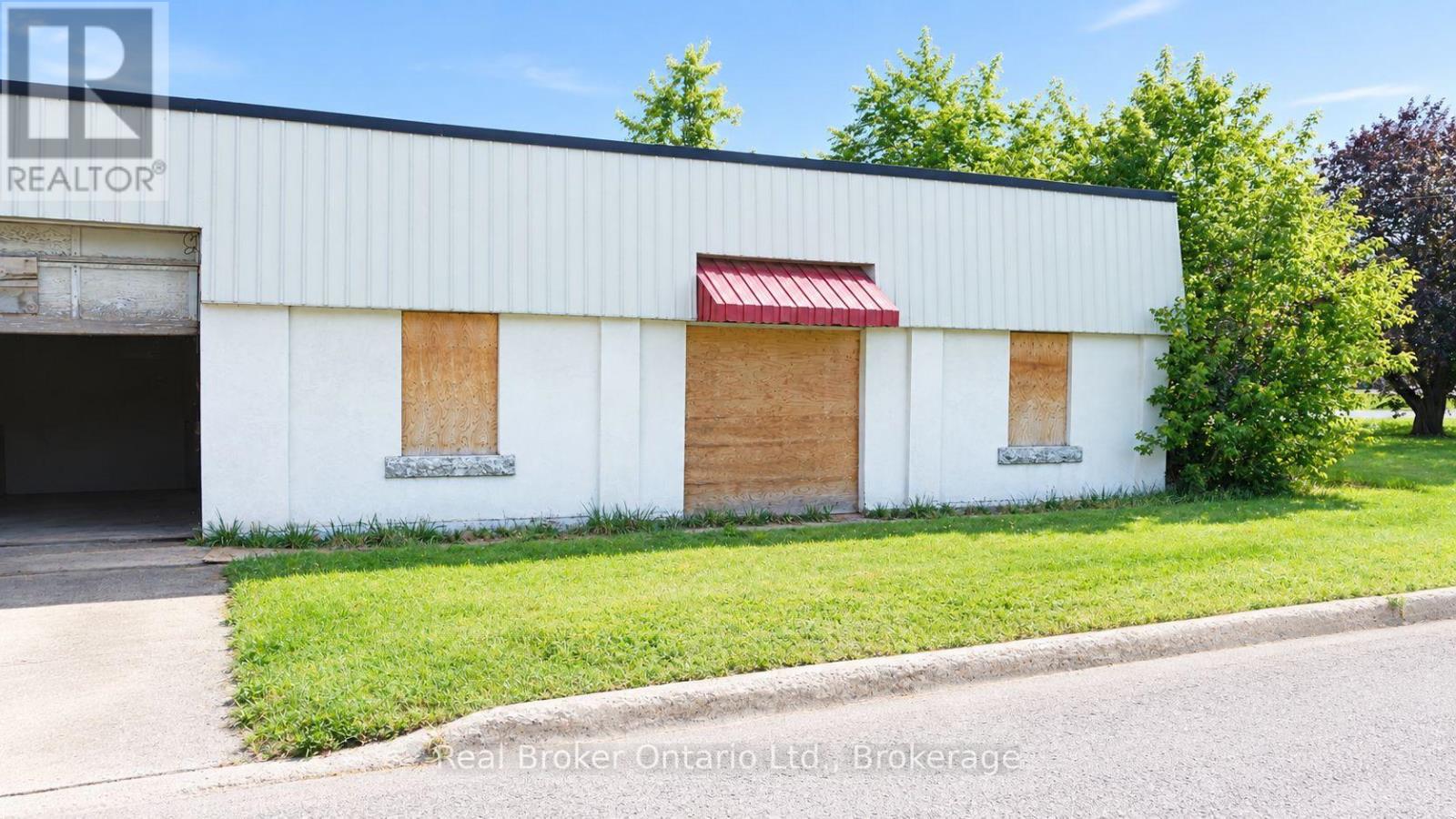67 Fourth Street, Midland, Ontario L4R 3S9 - Photo 5 - S13797984
