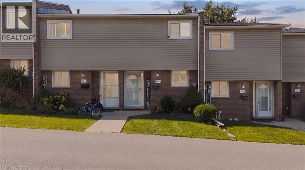 316 Bluevale Street N Unit# D