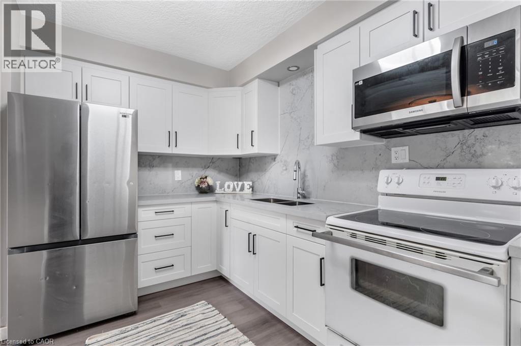 104 Ralgreen Crescent, Kitchener, Ontario  N2M 1T9 - Photo 8 - 40863675