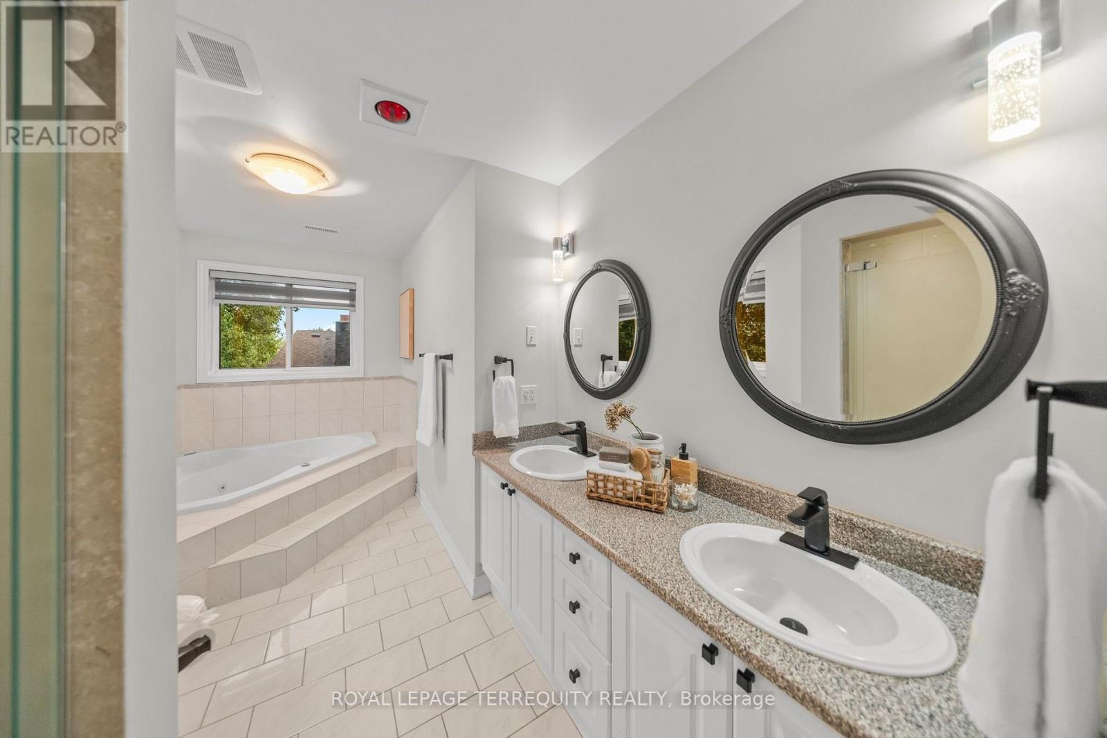 611 Capilano Crescent, Oshawa, Ontario L1H 7V3 - Photo 23 - E13797992