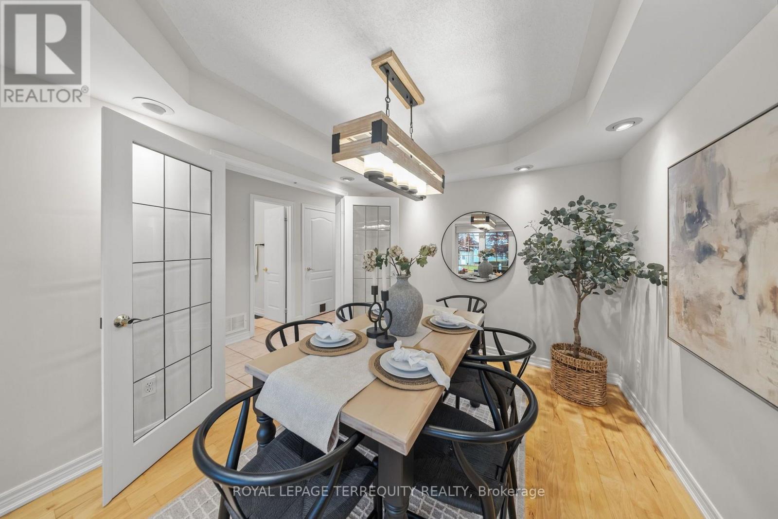 611 Capilano Crescent, Oshawa, Ontario L1H 7V3 - Photo 5 - E13797992