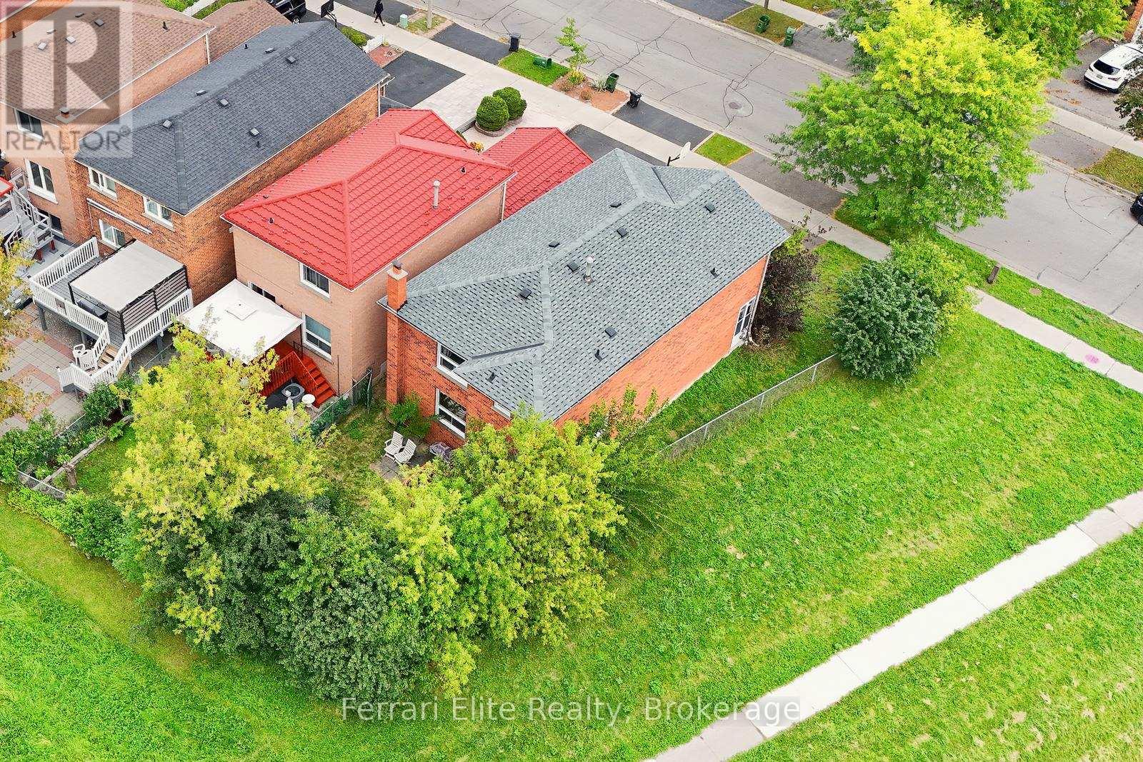 96 Mammoth Hall Trail, Toronto, Ontario  M1B 1P9 - Photo 39 - E13798002