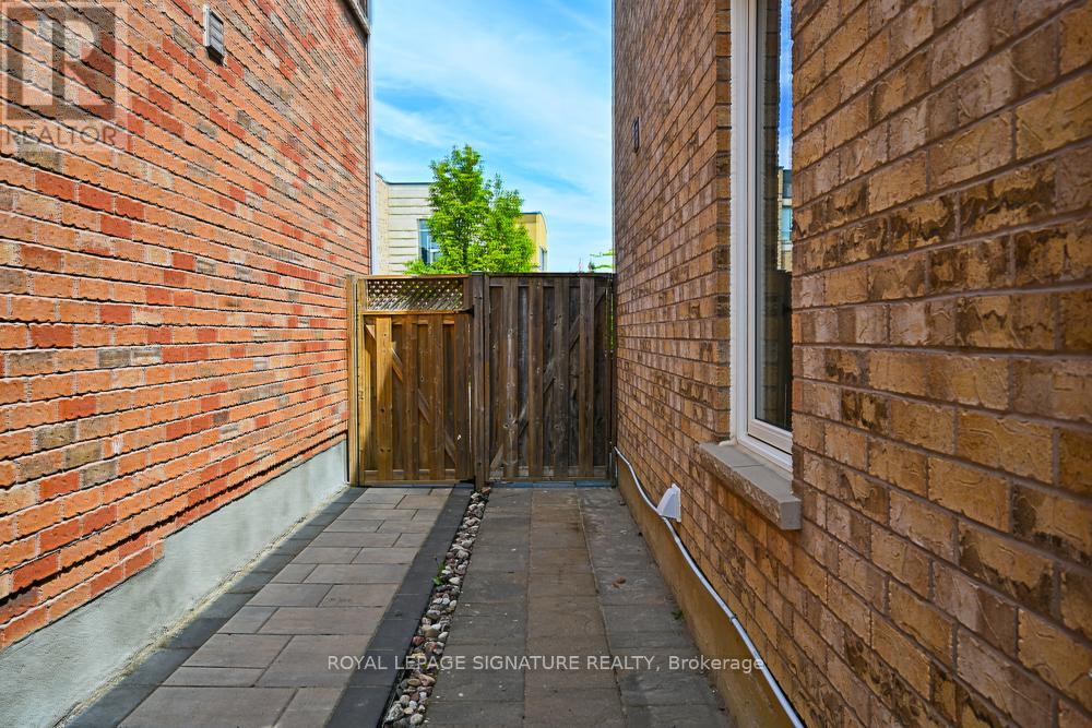Bsmt - 3 Searell Avenue, Ajax, Ontario L1T 4Z4 - Photo 24 - E13798046