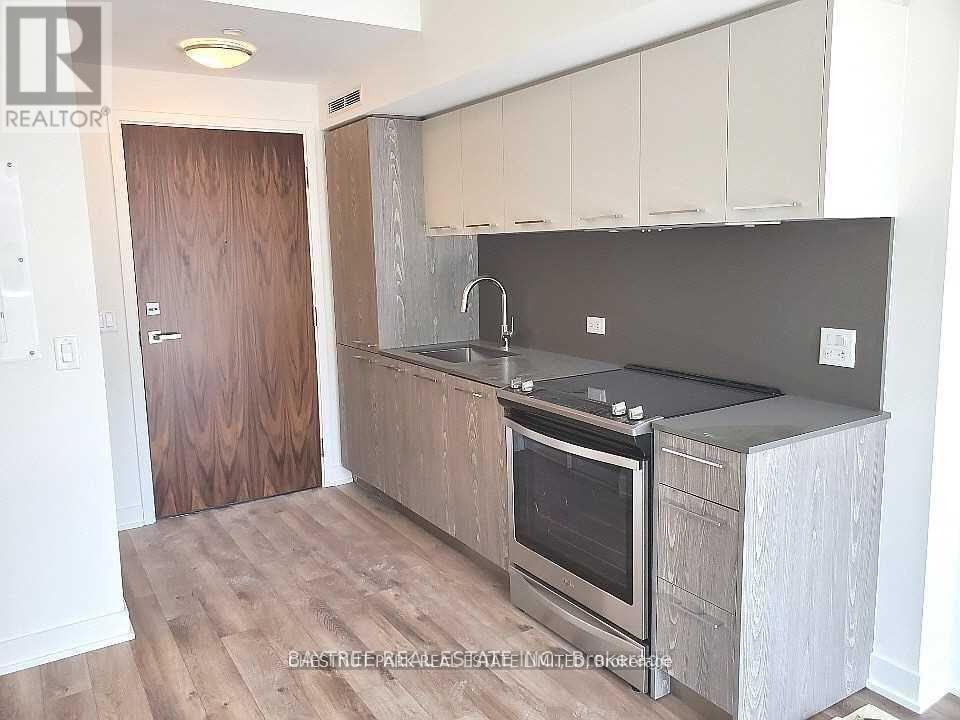 912 - 30 Baseball Place, Toronto, Ontario M4M 0E8 - Photo 2 - E13798118