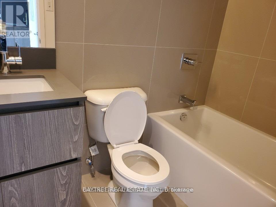 912 - 30 Baseball Place, Toronto, Ontario M4M 0E8 - Photo 8 - E13798118
