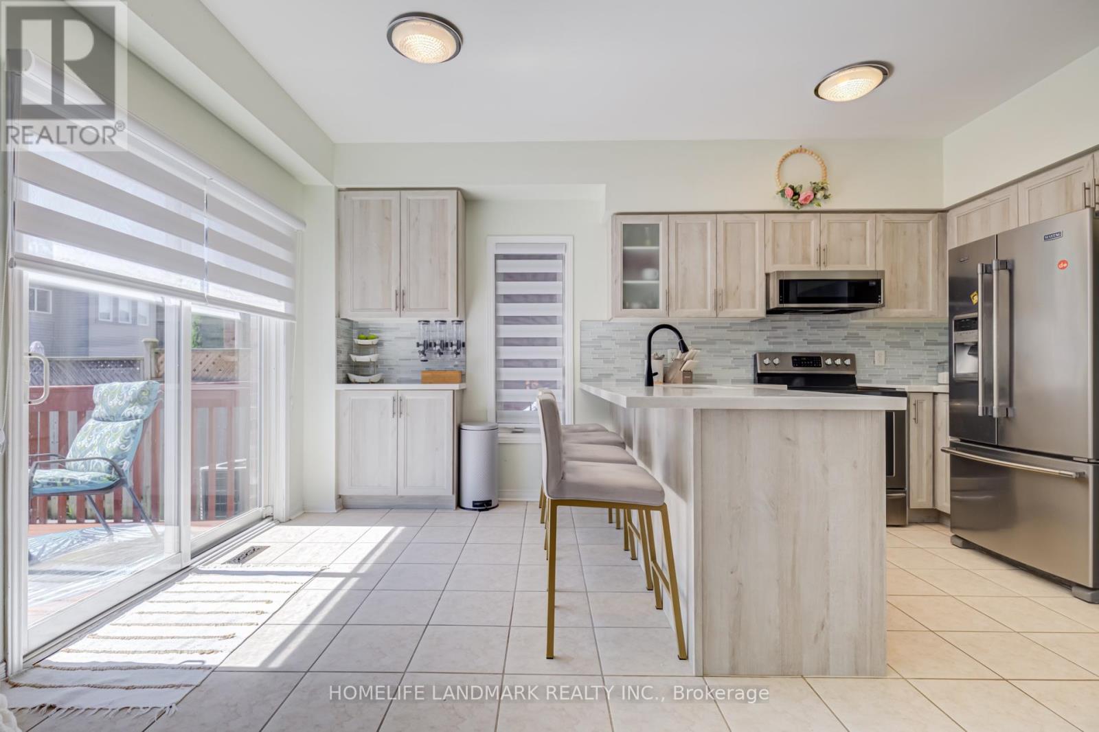 111 Knowles Drive, Toronto, Ontario  M1X 1T4 - Photo 10 - E13798168
