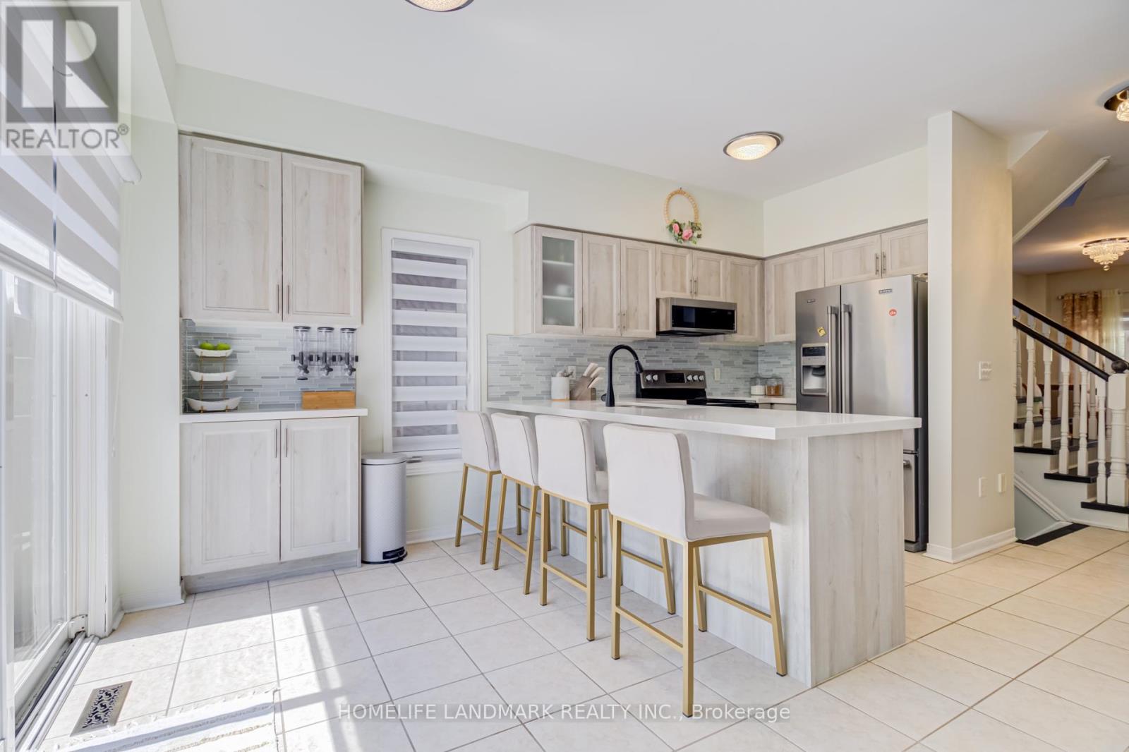 111 Knowles Drive, Toronto, Ontario  M1X 1T4 - Photo 14 - E13798168