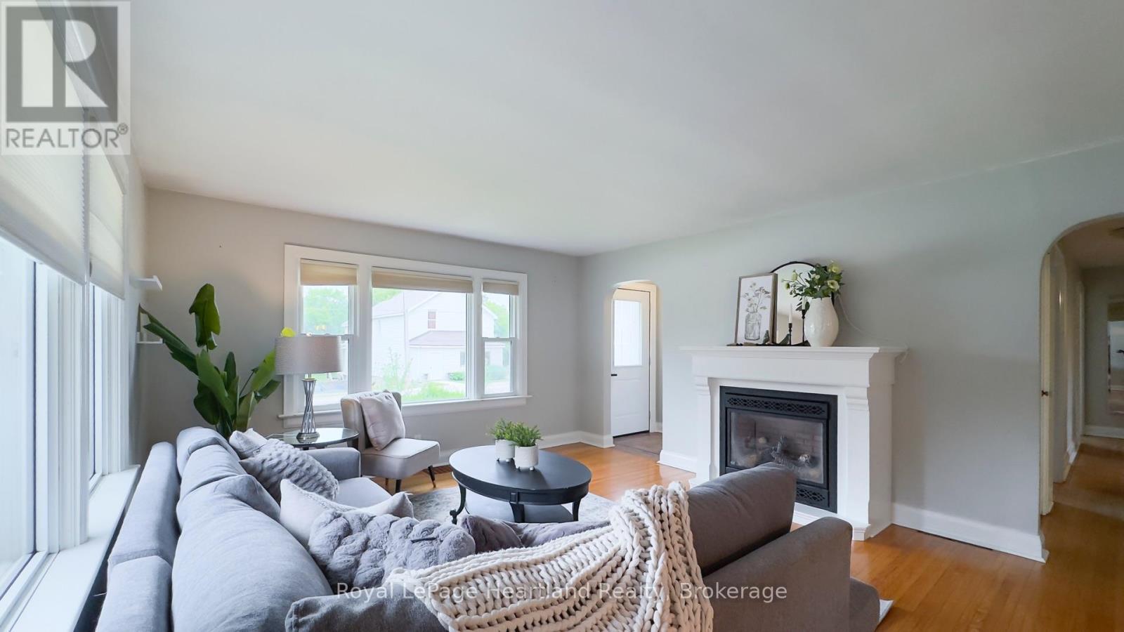 578 Stauffer Street, Huron-Kinloss, Ontario  N0G 2H0 - Photo 9 - X13798090