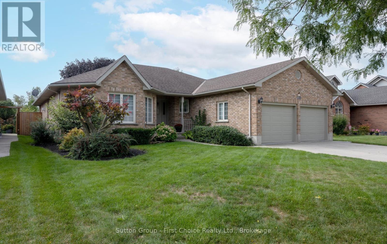 259 BRIARHILL DRIVE, Stratford, Ontario