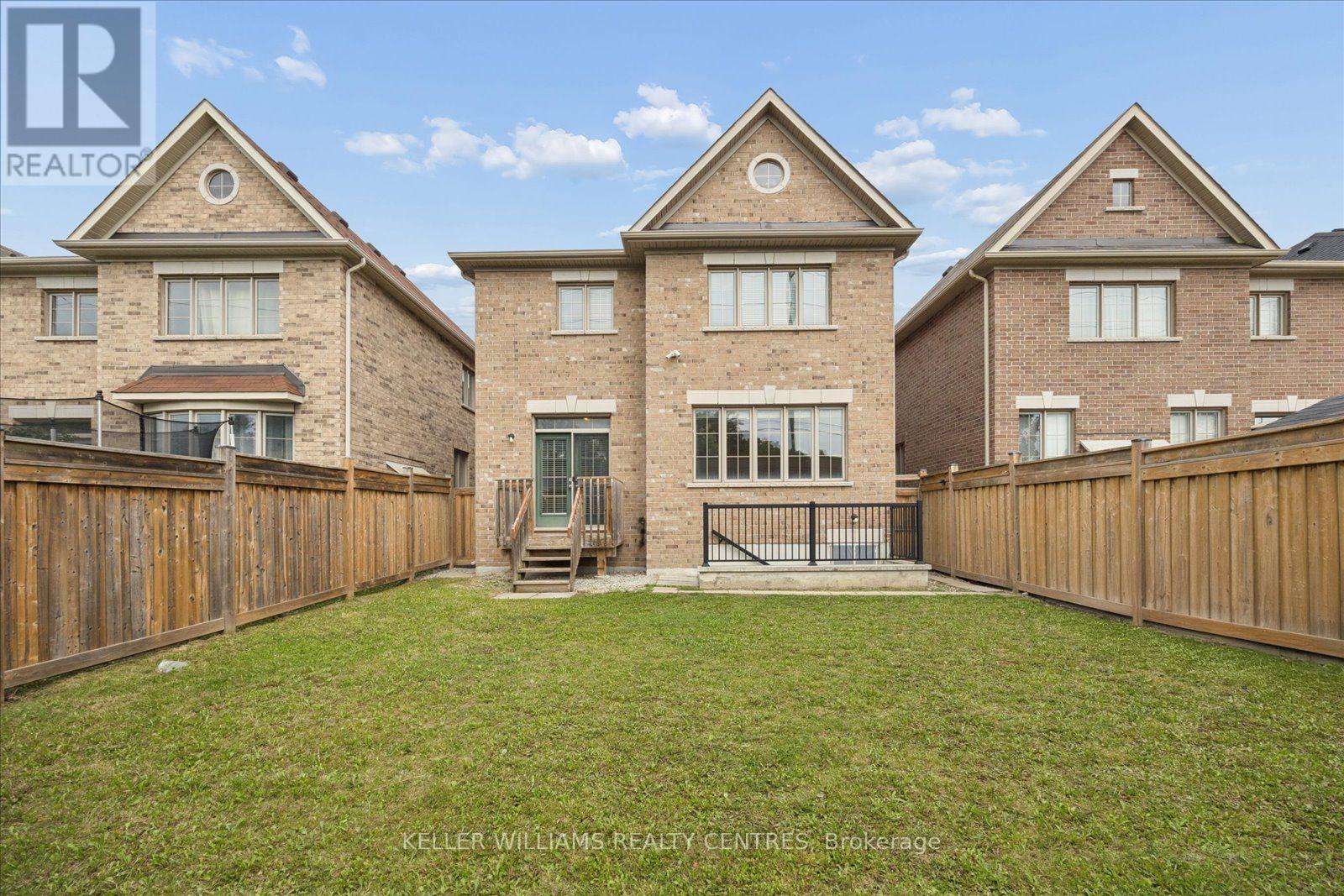 668 Mcgregor Farm Trail, Newmarket, Ontario  L3X 1C8 - Photo 16 - N13798010