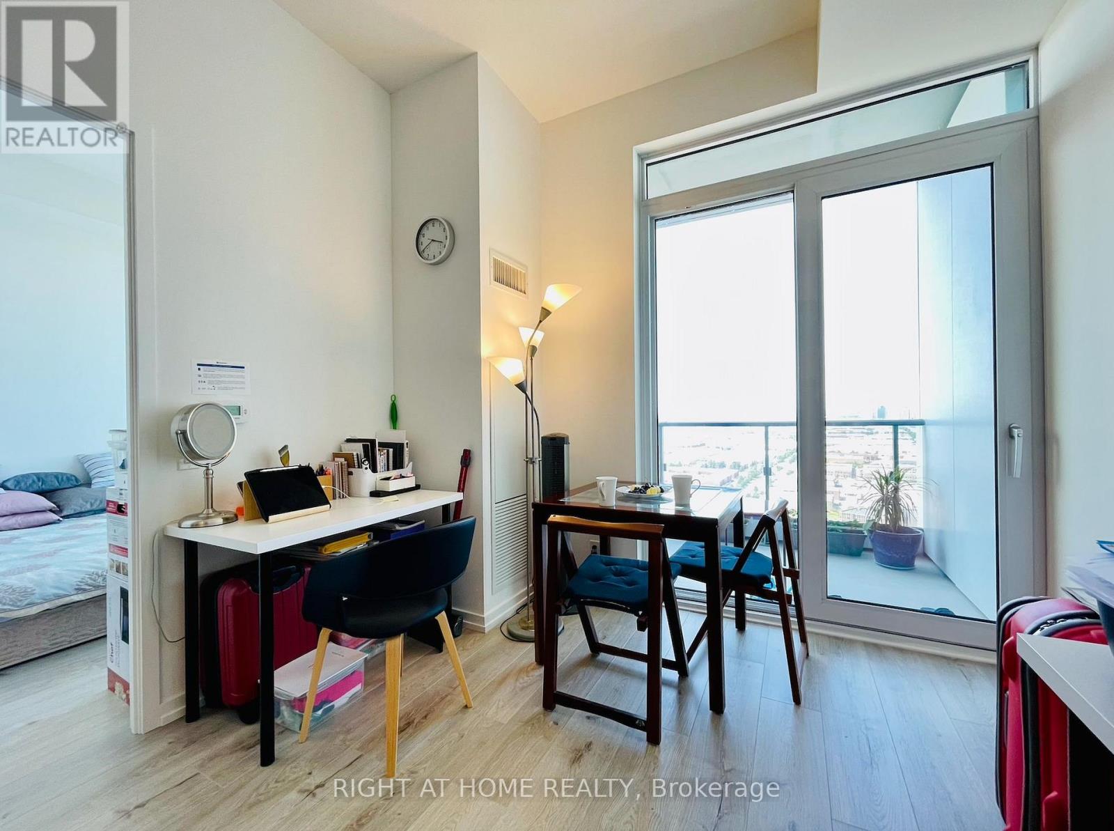 2715 - 1000 Portage Parkway, Vaughan, Ontario  L4K 0L1 - Photo 14 - N13798012