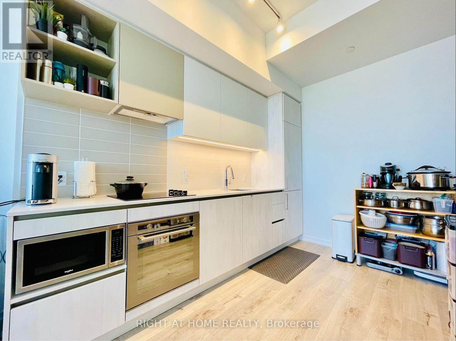 2715 - 1000 Portage Parkway, Vaughan, Ontario  L4K 0L1 - Photo 16 - N13798012