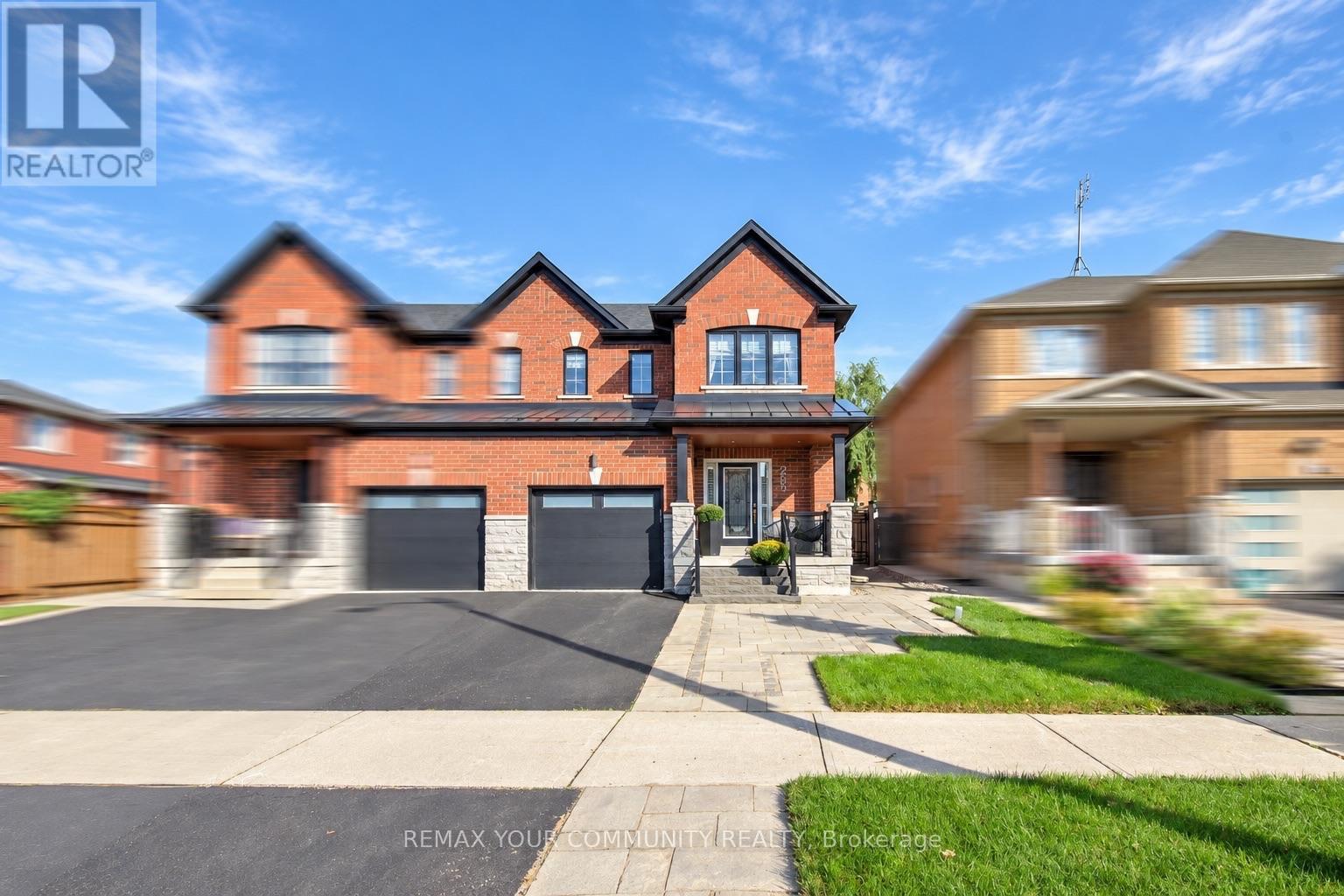 265 Golden Orchard Road, Vaughan, Ontario  L6A 0N3 - Photo 2 - N13798114