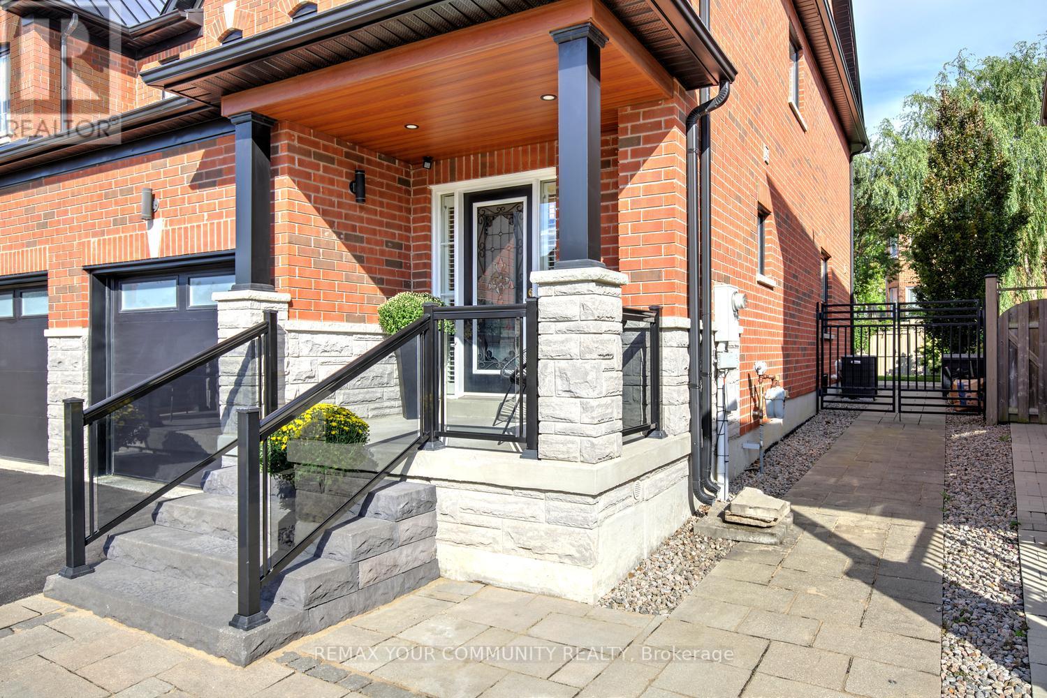 265 Golden Orchard Road, Vaughan, Ontario  L6A 0N3 - Photo 3 - N13798114