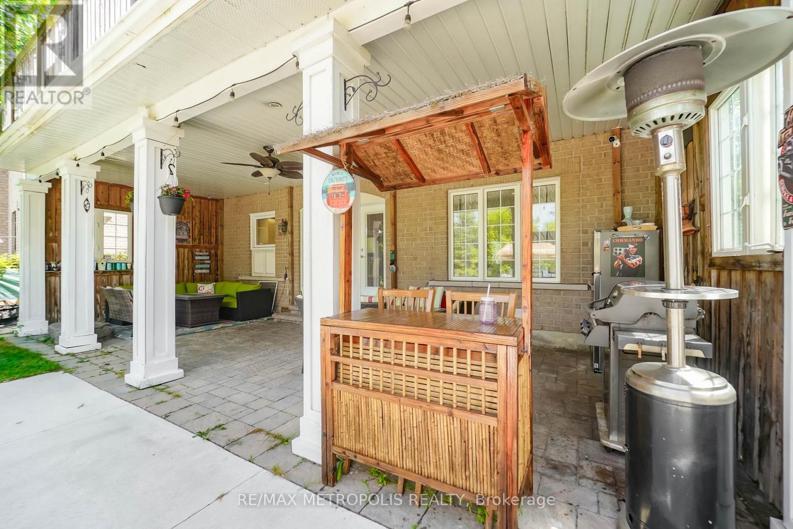 114 Selwyn Road, Richmond Hill, Ontario  L4E 5E3 - Photo 11 - N13798206
