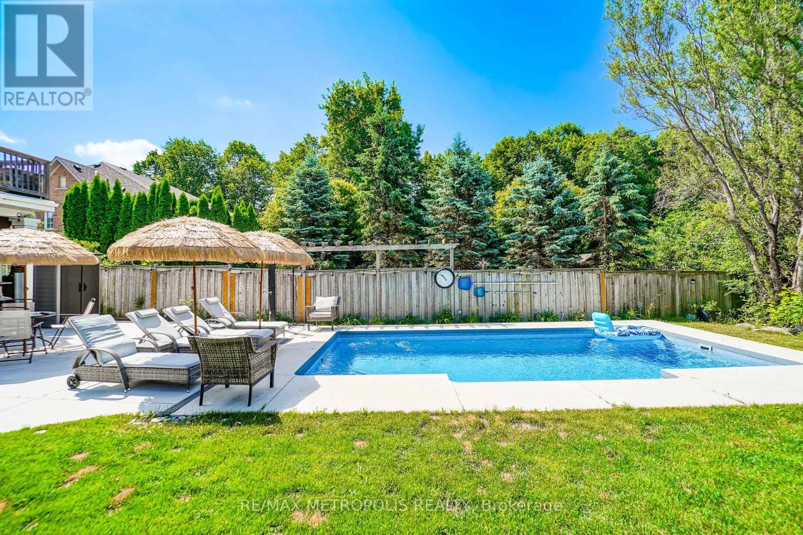 114 Selwyn Road, Richmond Hill, Ontario  L4E 5E3 - Photo 6 - N13798206