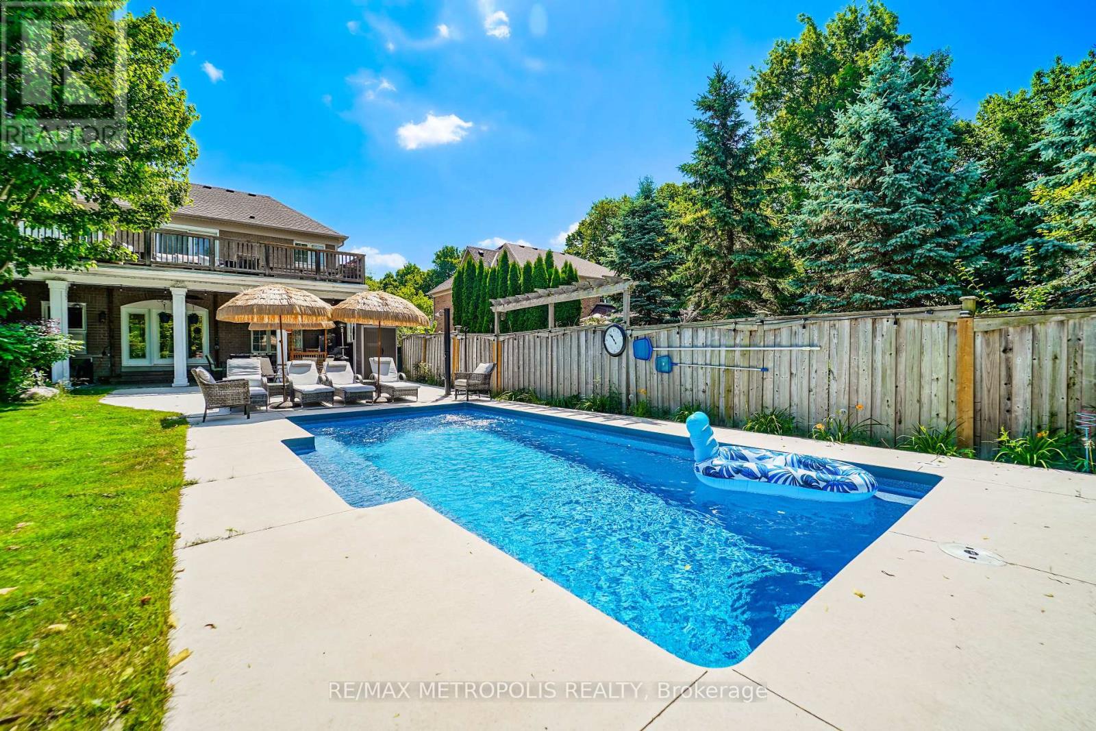 114 Selwyn Road, Richmond Hill, Ontario  L4E 5E3 - Photo 8 - N13798206