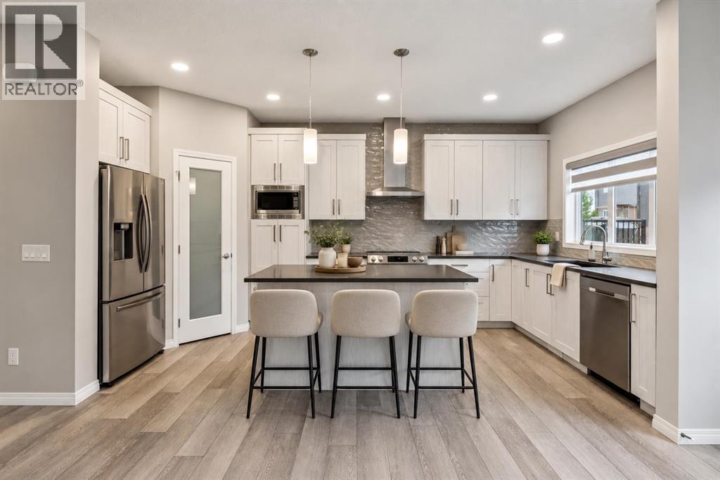 1020 Chinook Gate Heath SW, Airdrie, Alberta  T4B 5C9 - Photo 15 - A2344719