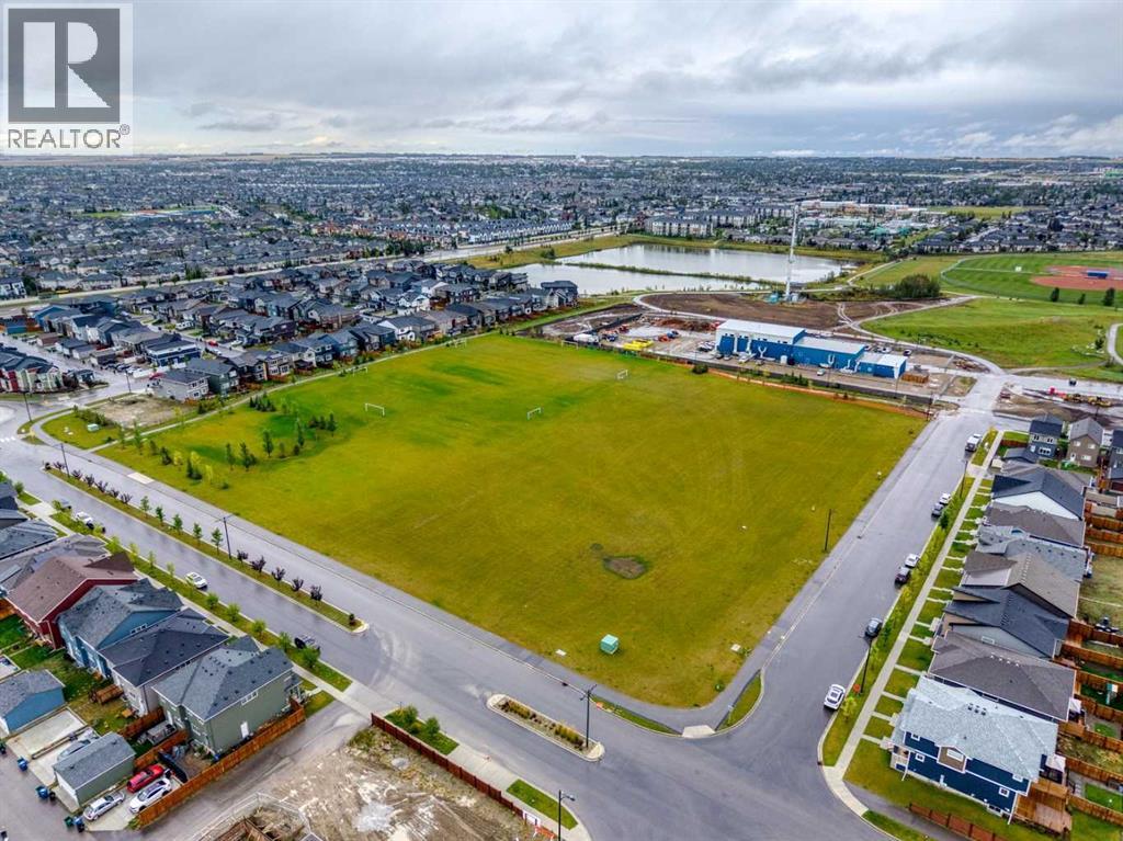 1020 Chinook Gate Heath SW, Airdrie, Alberta  T4B 5C9 - Photo 48 - A2344719
