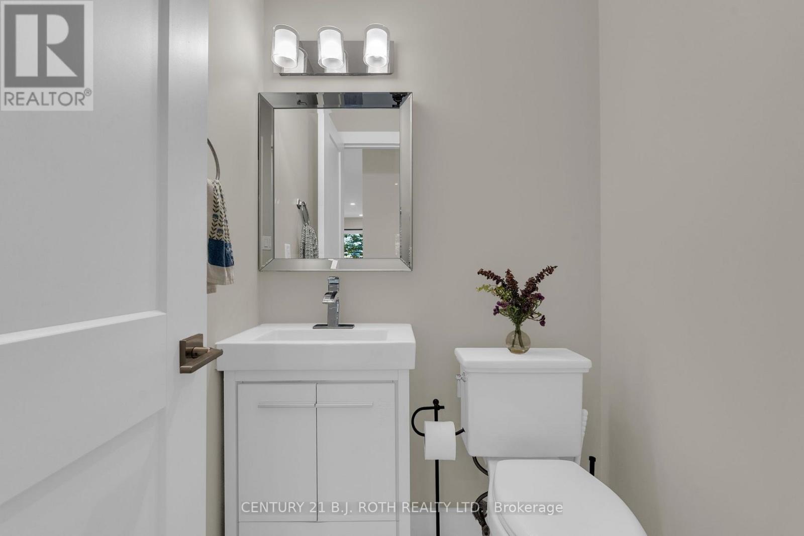 168 Cunningham Drive, Barrie (Ardagh), Ontario  L4N 5R3 - Photo 17 - S13798210