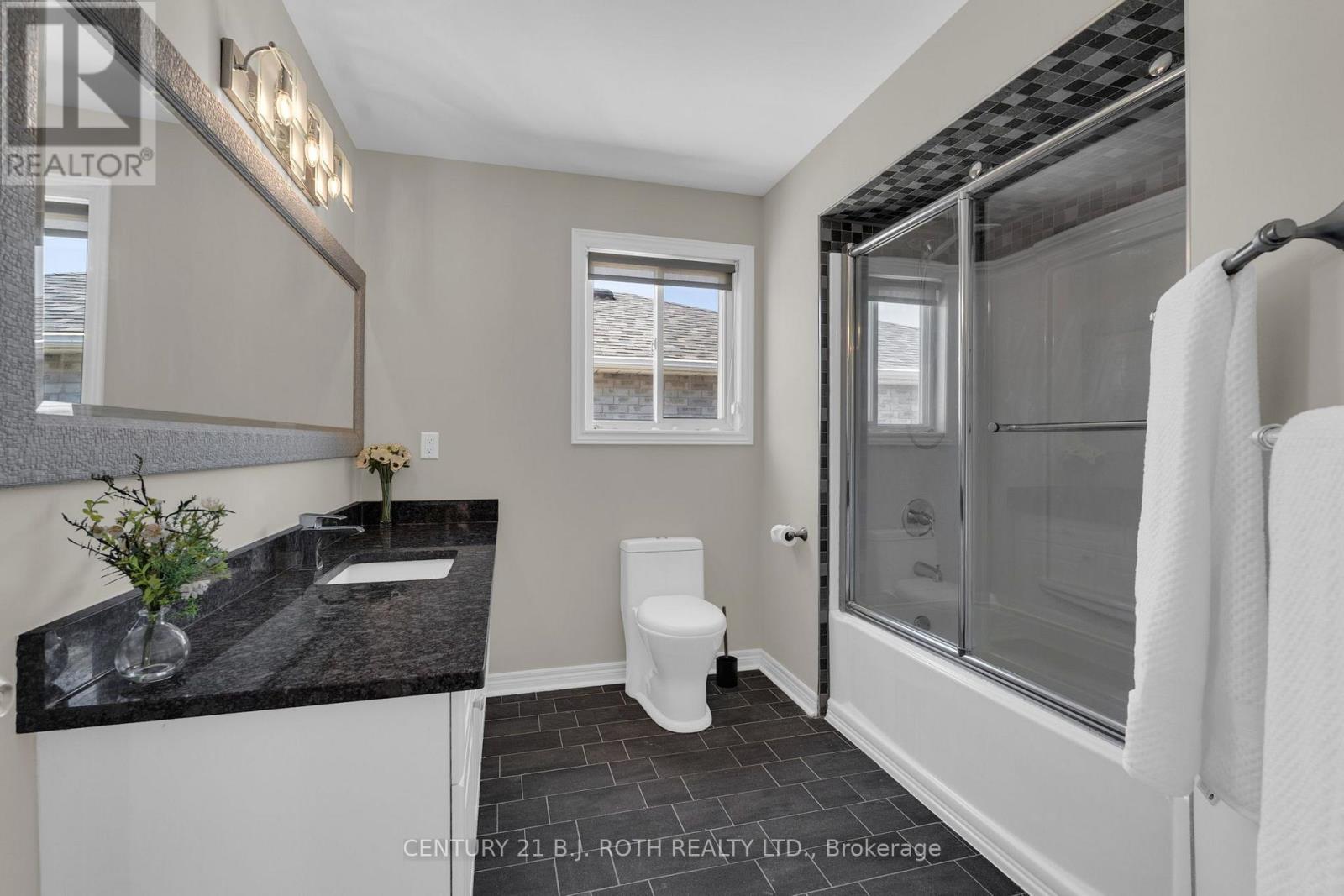 168 Cunningham Drive, Barrie (Ardagh), Ontario  L4N 5R3 - Photo 24 - S13798210