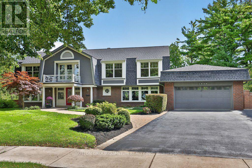 1526 Green Glade, Mississauga, Ontario  L5J 1B5 - Photo 2 - W13797994
