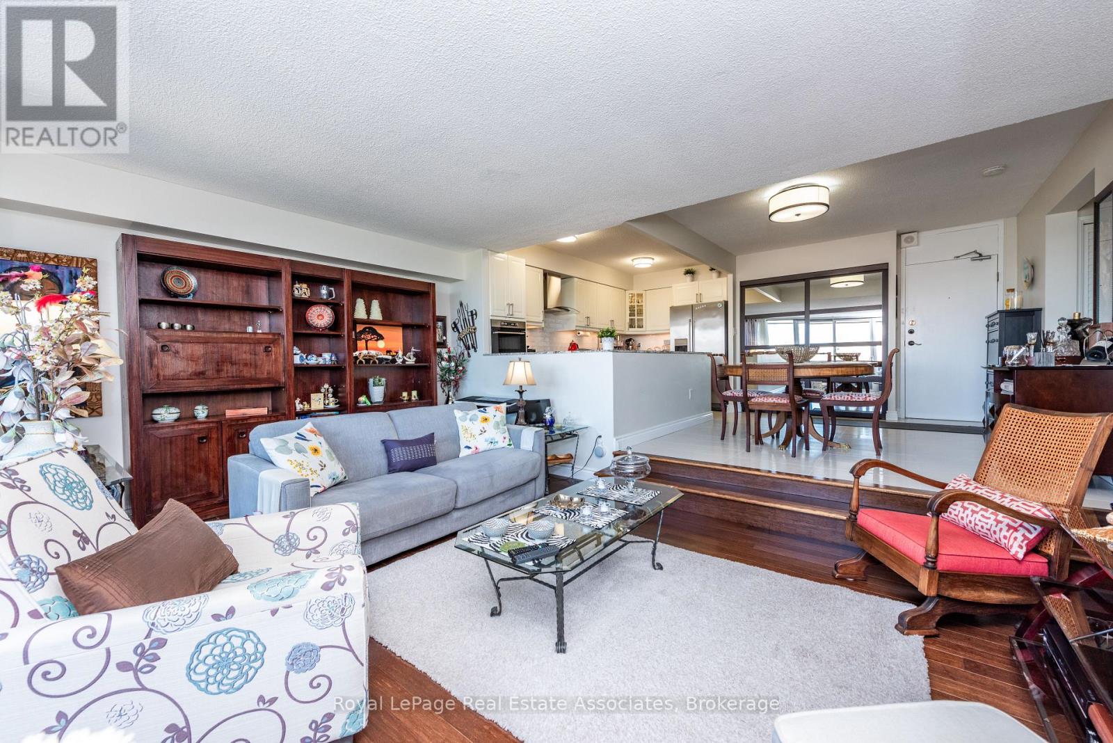 #1906 - 240 Scarlett Road, Toronto, Ontario  M6N 4X4 - Photo 17 - W13798080