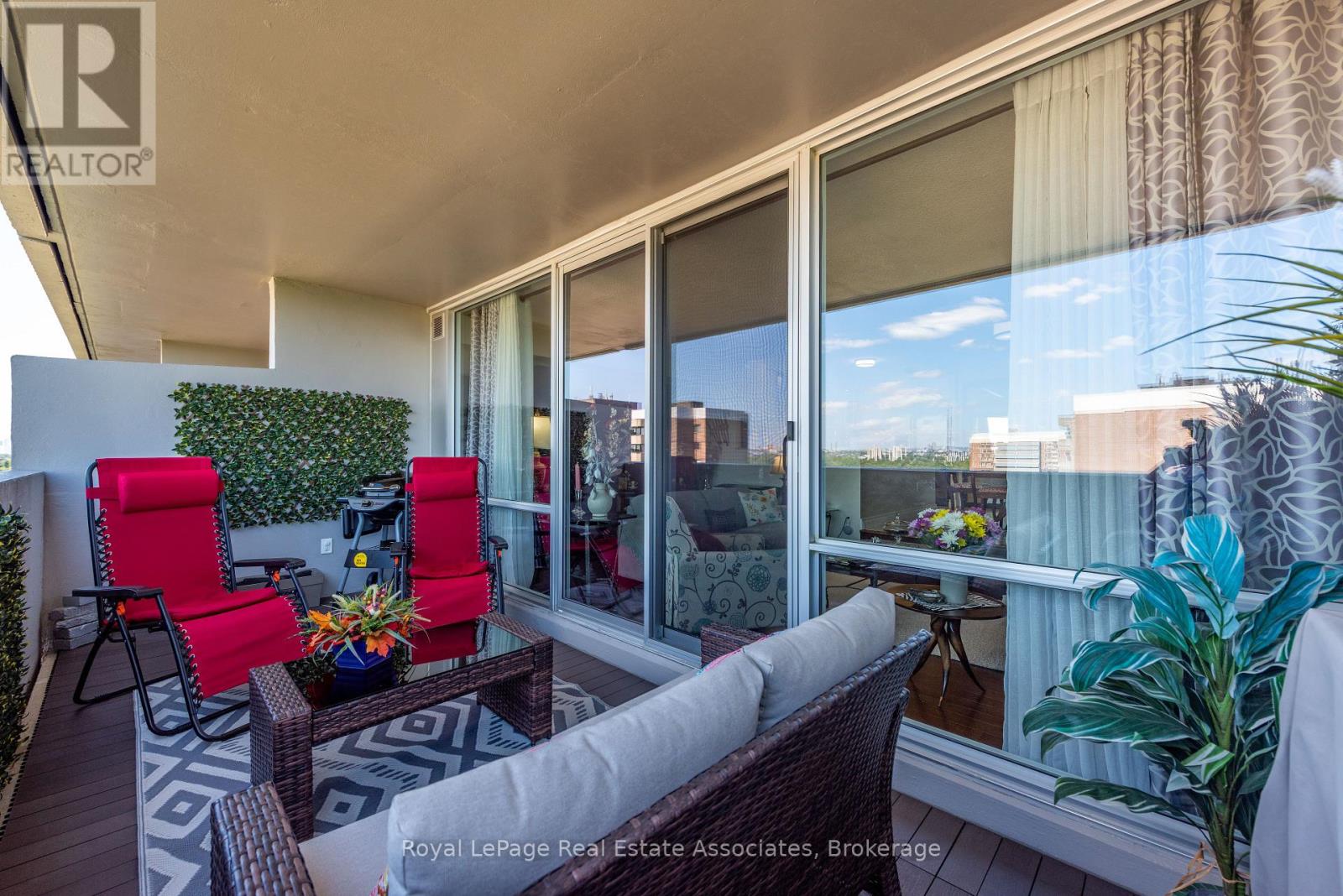 #1906 - 240 Scarlett Road, Toronto, Ontario  M6N 4X4 - Photo 21 - W13798080