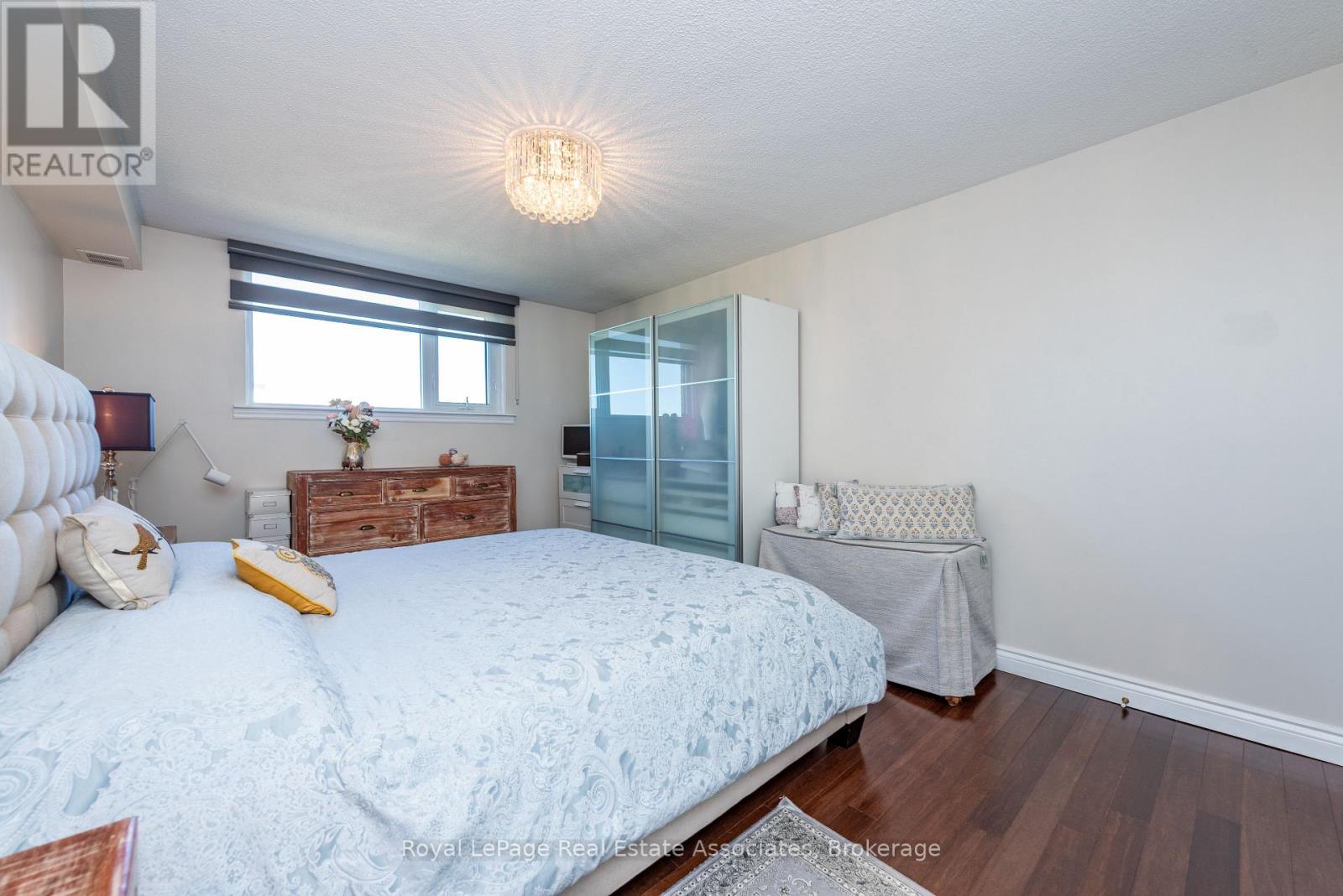 #1906 - 240 Scarlett Road, Toronto, Ontario  M6N 4X4 - Photo 24 - W13798080