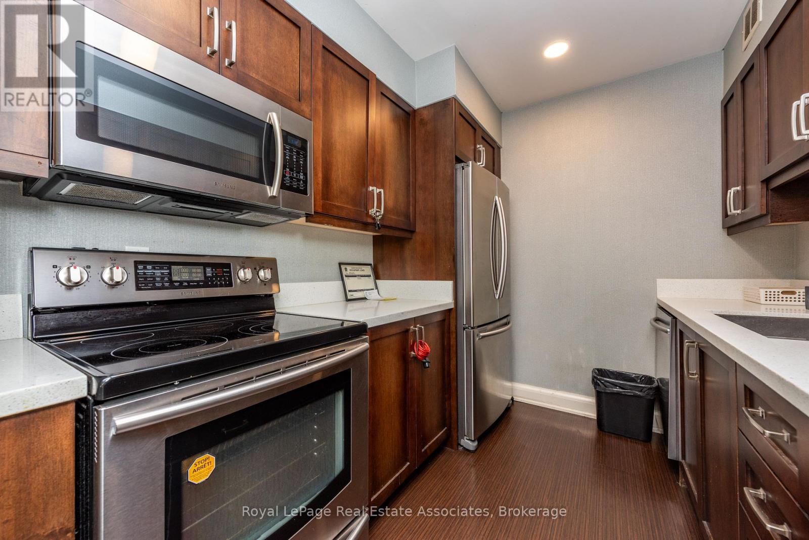 #1906 - 240 Scarlett Road, Toronto, Ontario  M6N 4X4 - Photo 29 - W13798080