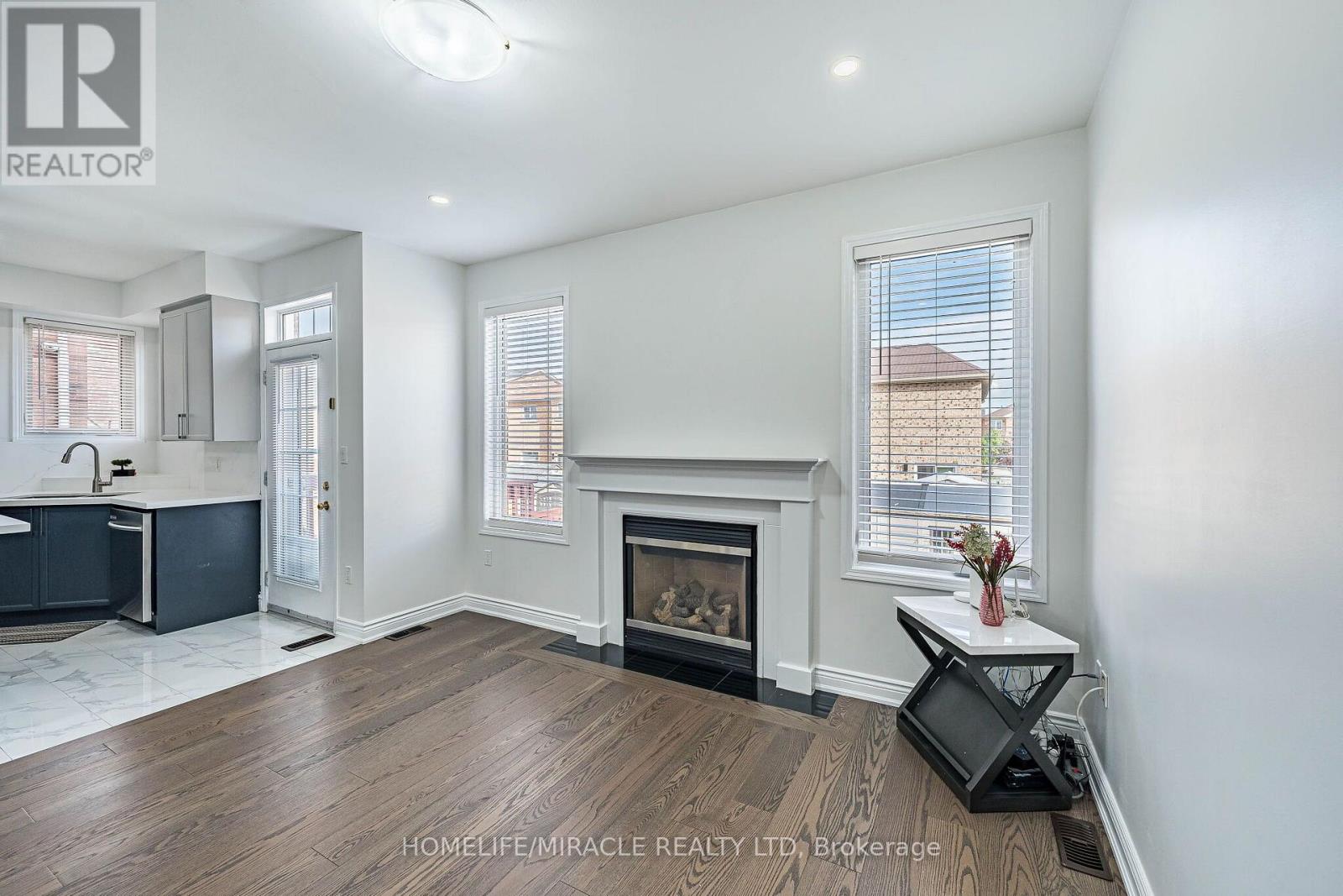 354 Panhellenic Drive, Mississauga, Ontario  L5W 0B9 - Photo 24 - W13798134