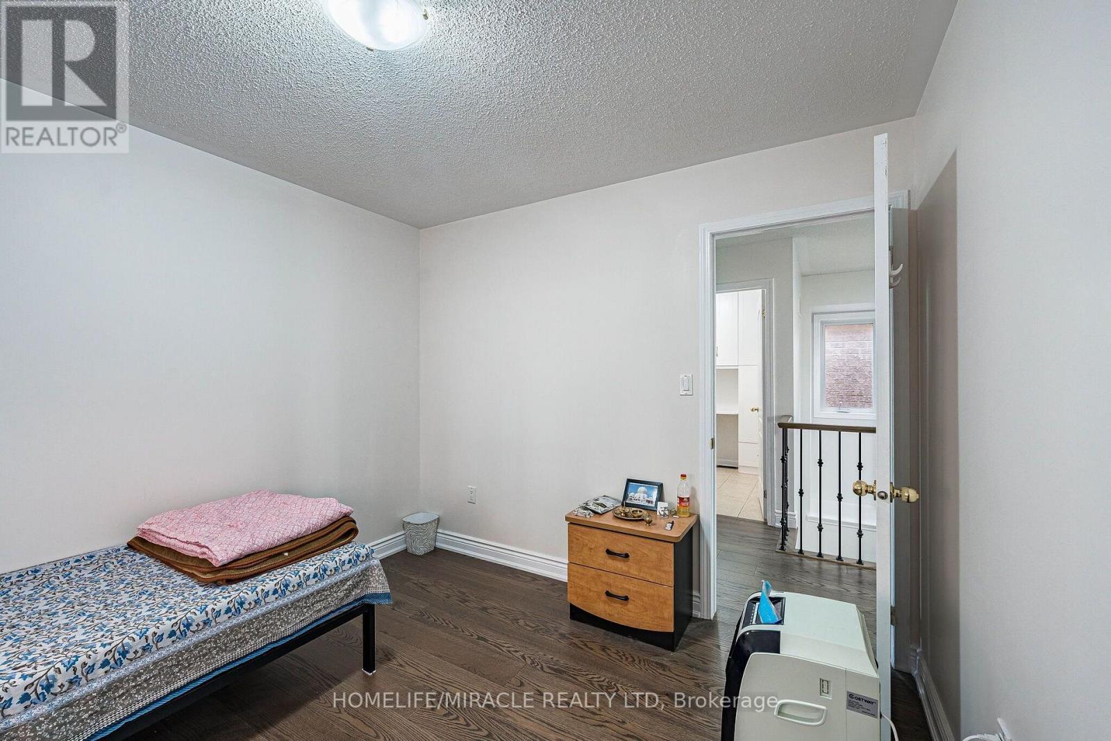 354 Panhellenic Drive, Mississauga, Ontario  L5W 0B9 - Photo 46 - W13798134