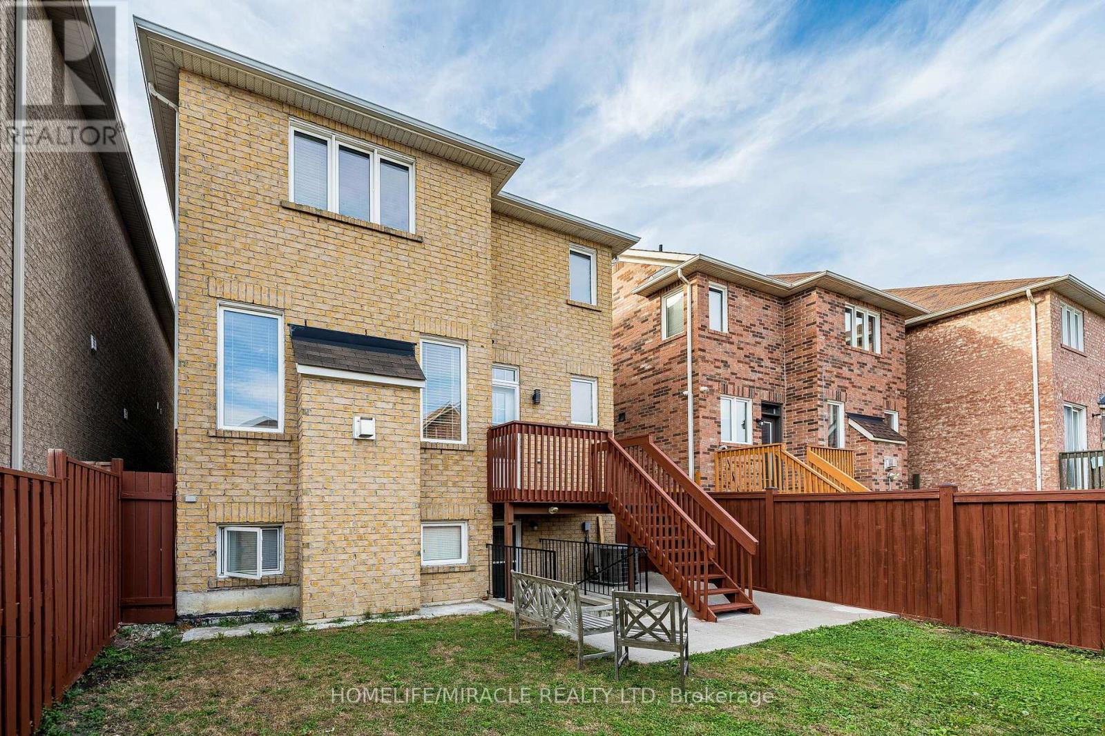354 Panhellenic Drive, Mississauga, Ontario  L5W 0B9 - Photo 50 - W13798134