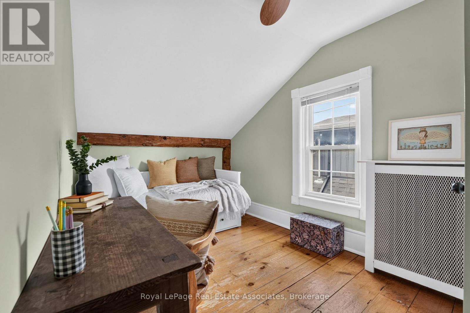 15 Charles Street, Halton Hills, Ontario  L7G 2Z1 - Photo 35 - W13798176