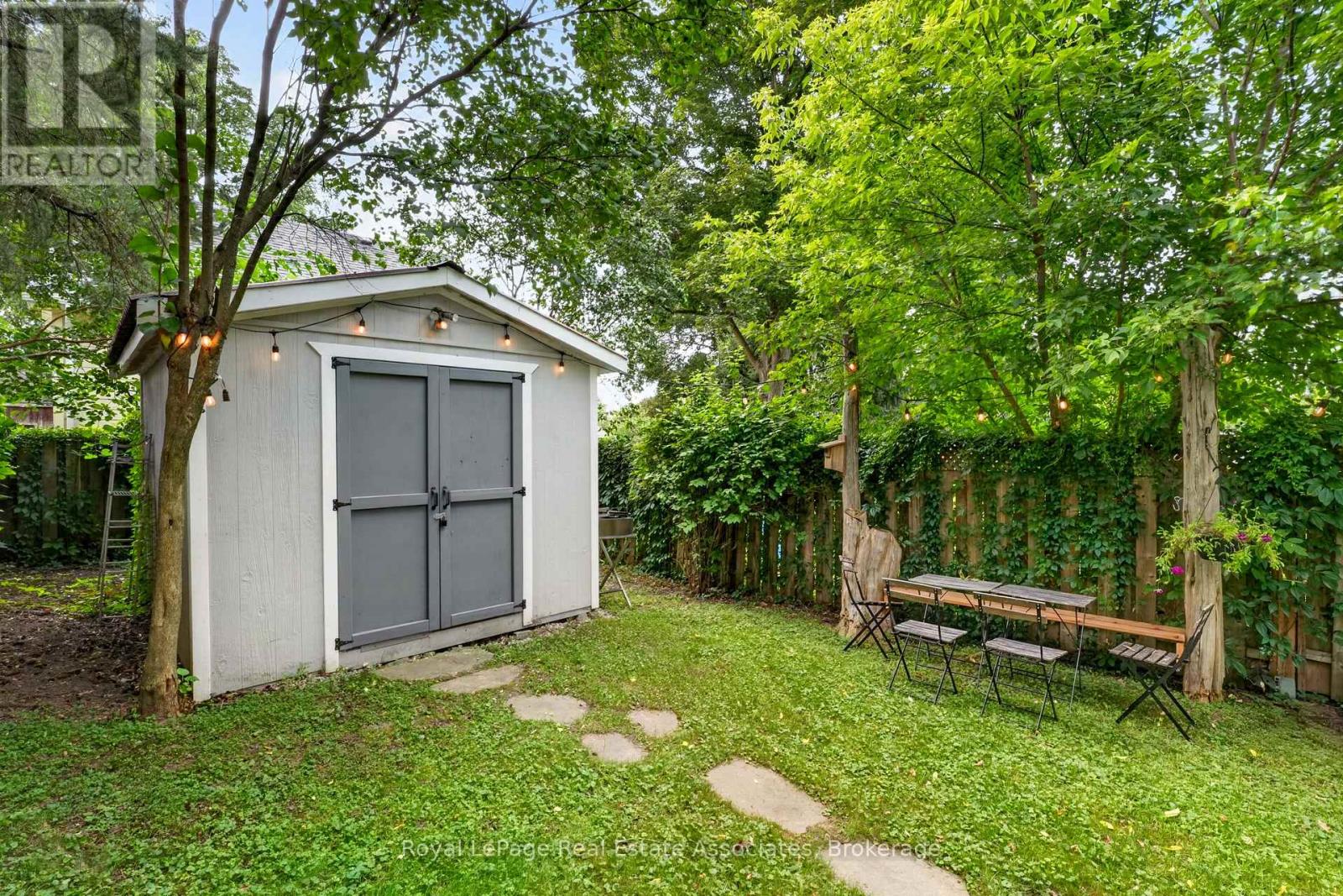 15 Charles Street, Halton Hills, Ontario  L7G 2Z1 - Photo 49 - W13798176
