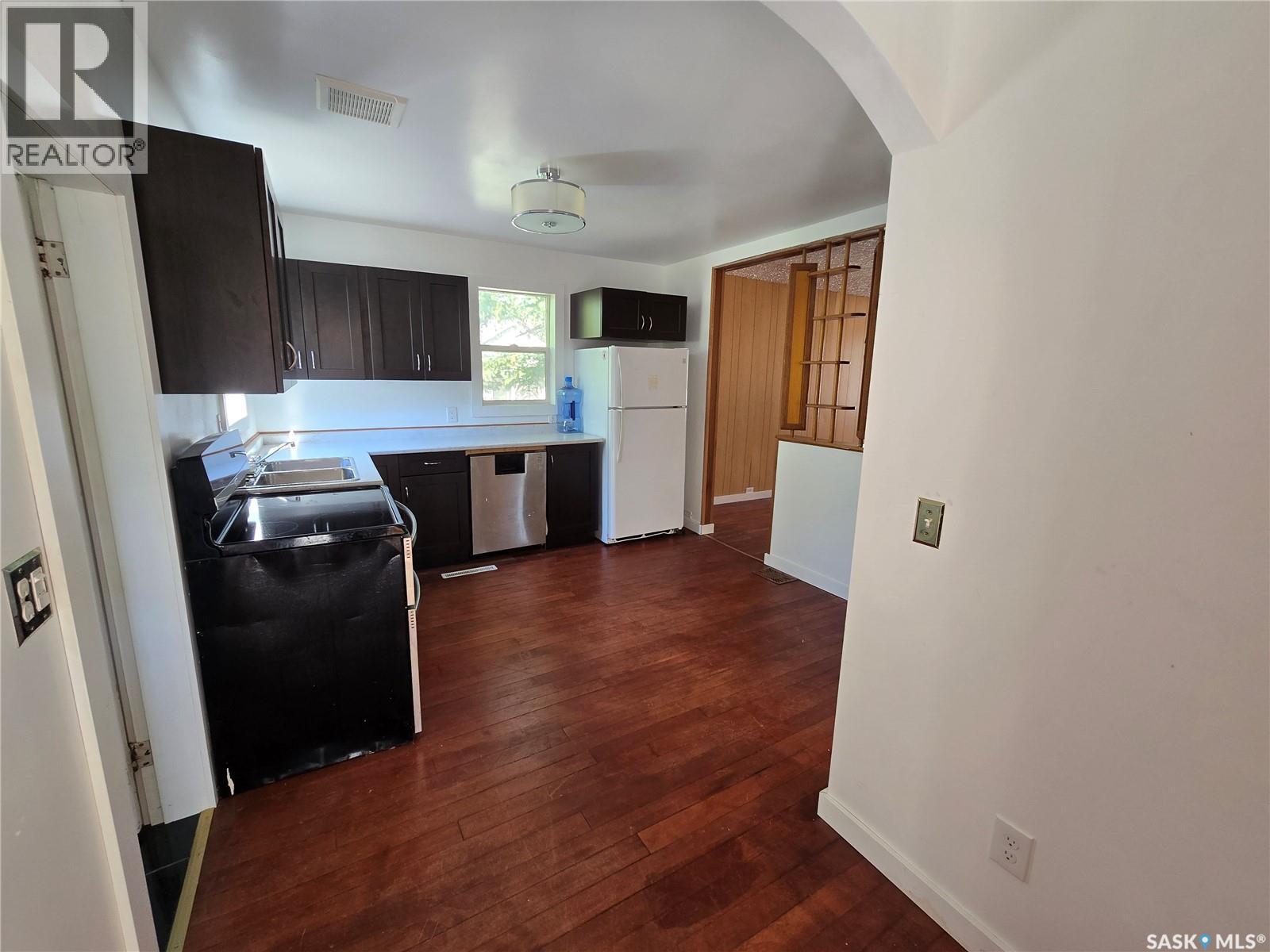 116+120 1st Avenue E, Montmartre, Saskatchewan  S0G 3M0 - Photo 15 - SK048714
