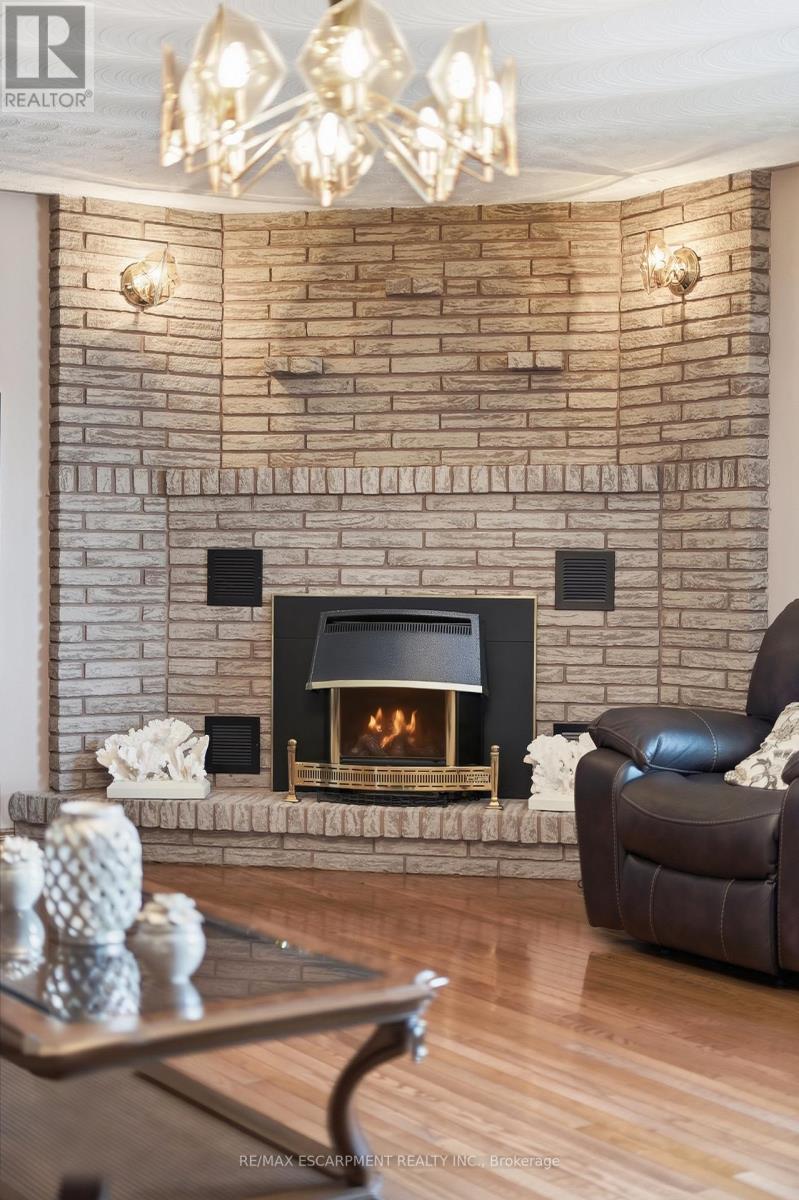 7 Vinehill Drive, Hamilton, Ontario  L8G 4Z1 - Photo 13 - X13798062