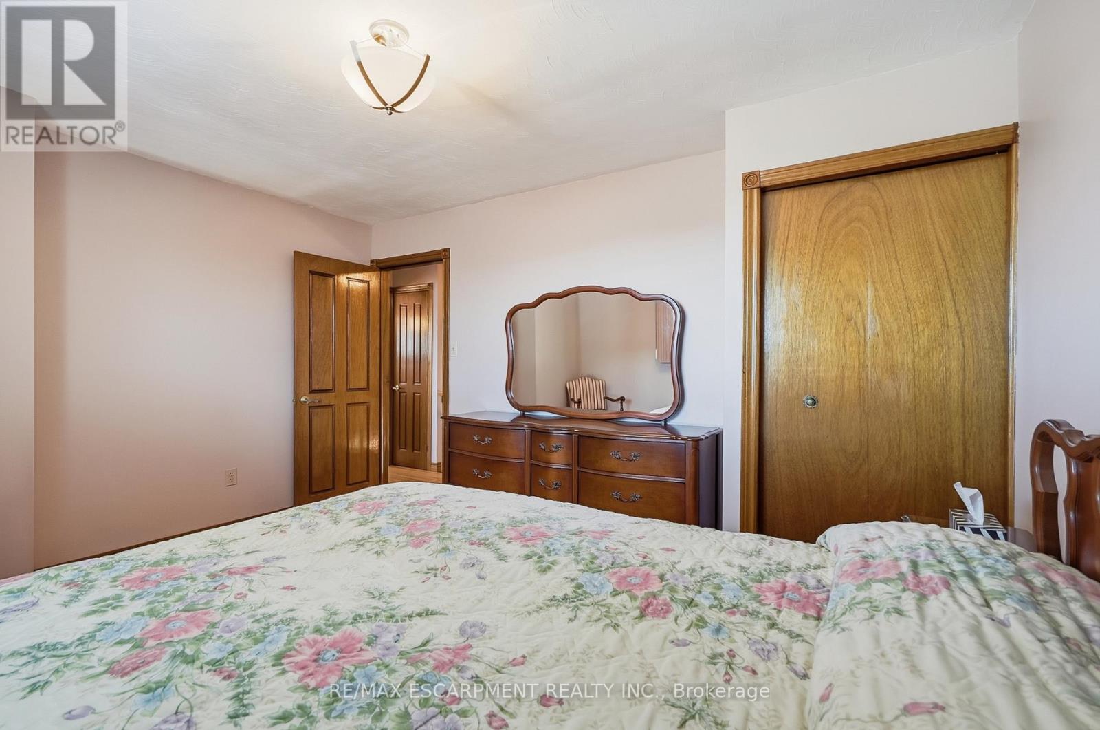7 Vinehill Drive, Hamilton, Ontario  L8G 4Z1 - Photo 28 - X13798062