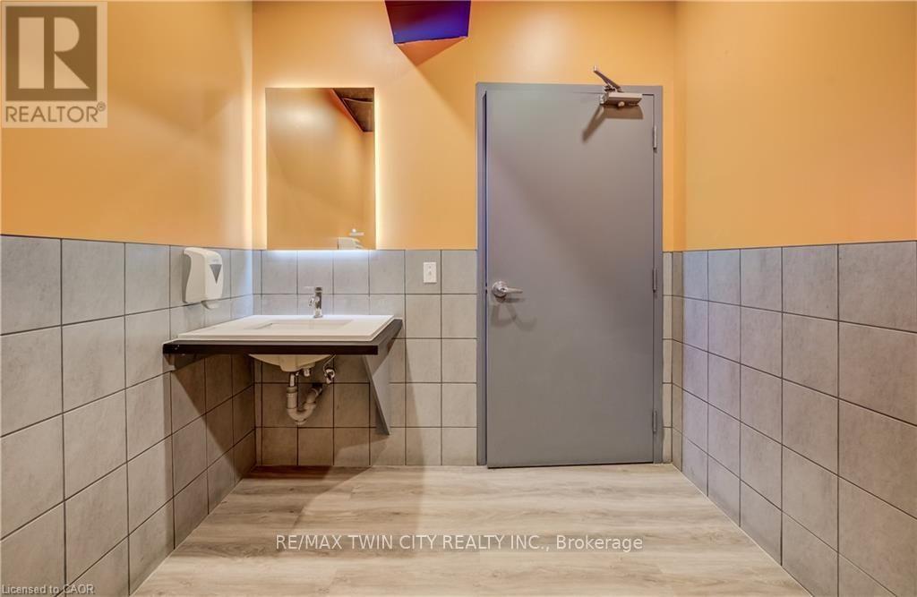 1118 King Street, Cambridge, Ontario  N3H 3P6 - Photo 17 - X13798228