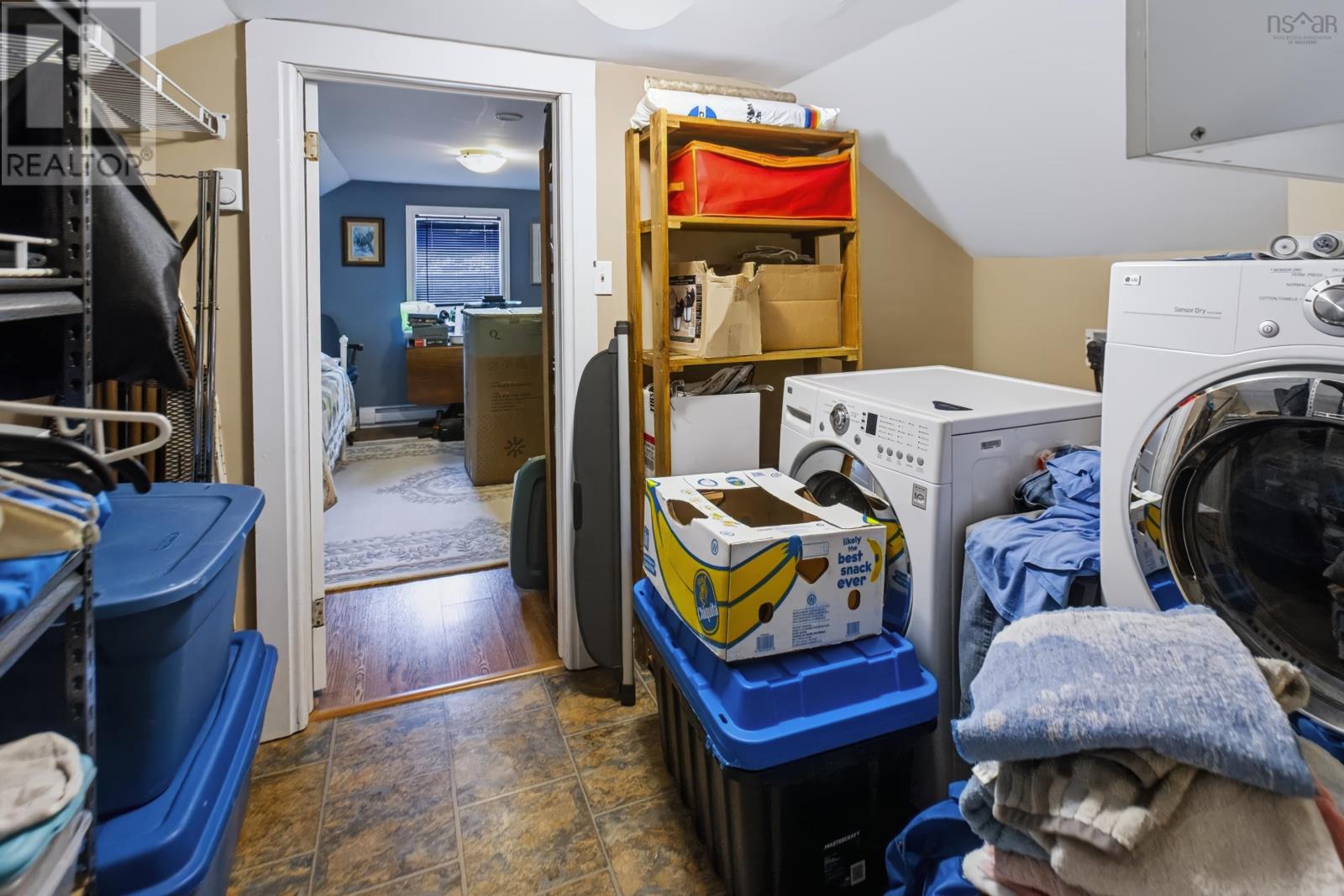 13 Mcdougall Street, Springhill, Nova Scotia  B0M 1X0 - Photo 42 - 202623647
