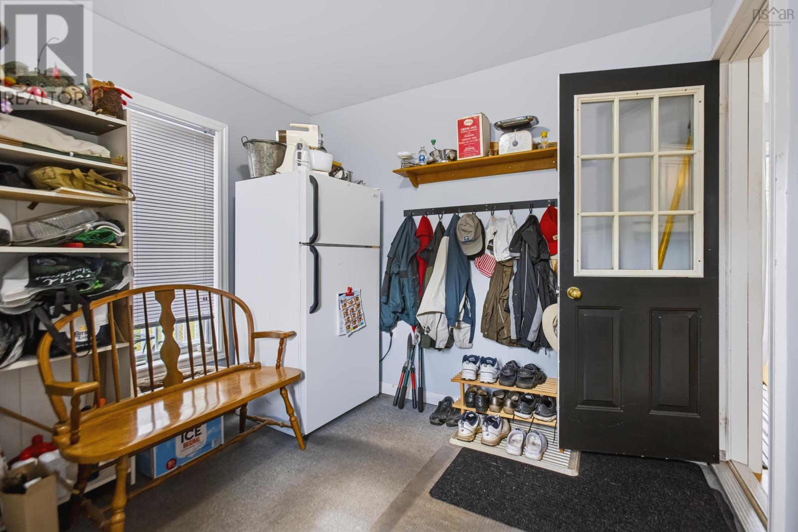 13 Mcdougall Street, Springhill, Nova Scotia  B0M 1X0 - Photo 8 - 202623647