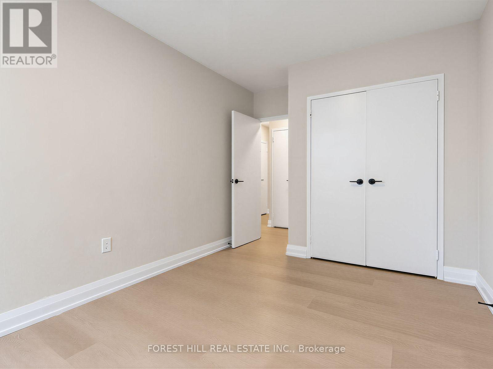 813 - 140 Elm Ridge Drive, Toronto, Ontario  M6B 1B1 - Photo 24 - W13797950