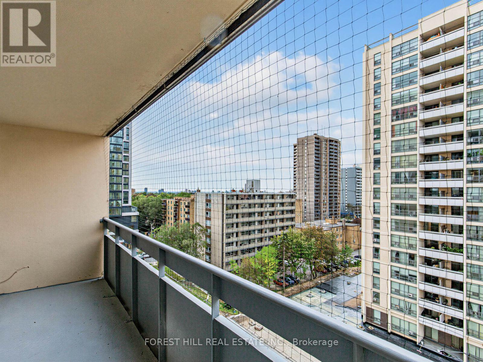 813 - 140 Elm Ridge Drive, Toronto, Ontario  M6B 1B1 - Photo 36 - W13797950