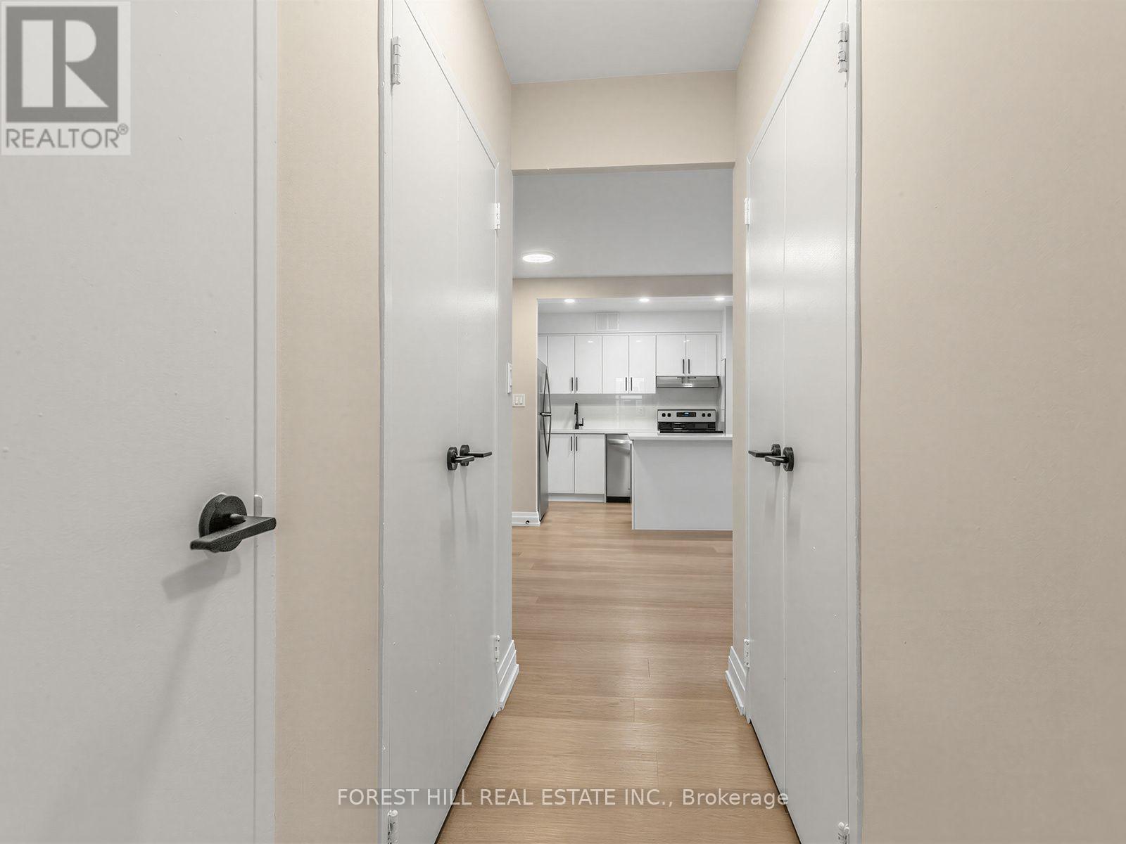 813 - 140 Elm Ridge Drive, Toronto, Ontario  M6B 1B1 - Photo 16 - W13797950