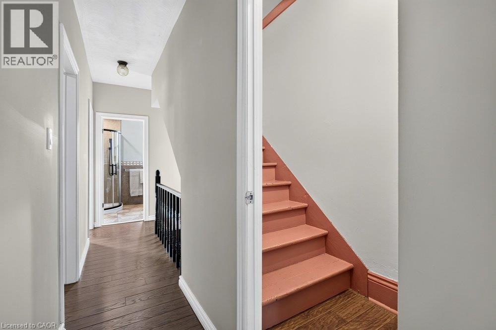 23 Garfield Avenue N, Hamilton, Ontario  L8M 2R5 - Photo 34 - 40864411