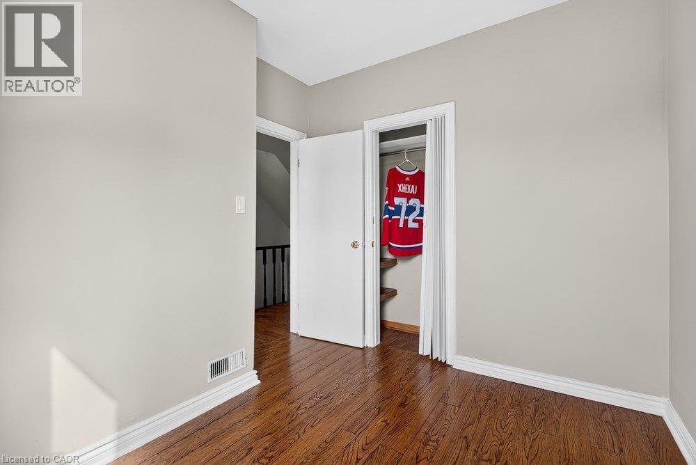 23 Garfield Avenue N, Hamilton, Ontario  L8M 2R5 - Photo 32 - 40864411