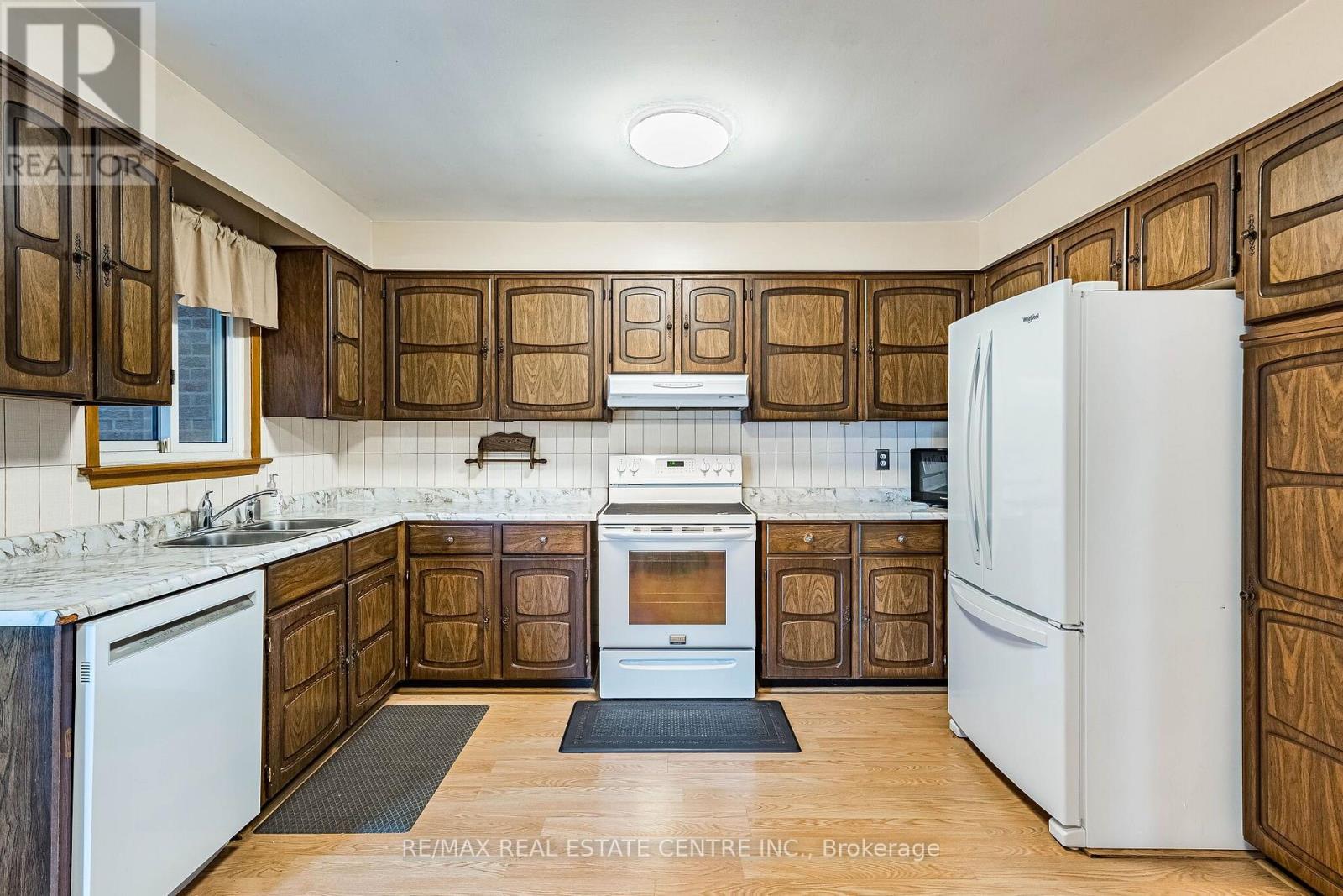 86 Jade Crescent, Brampton, Ontario  L6S 3M8 - Photo 19 - W13782034