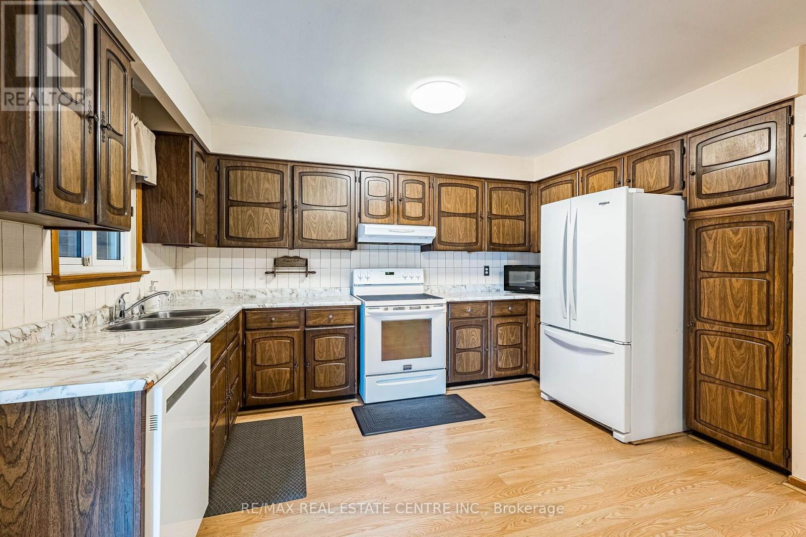 86 Jade Crescent, Brampton, Ontario  L6S 3M8 - Photo 18 - W13782034