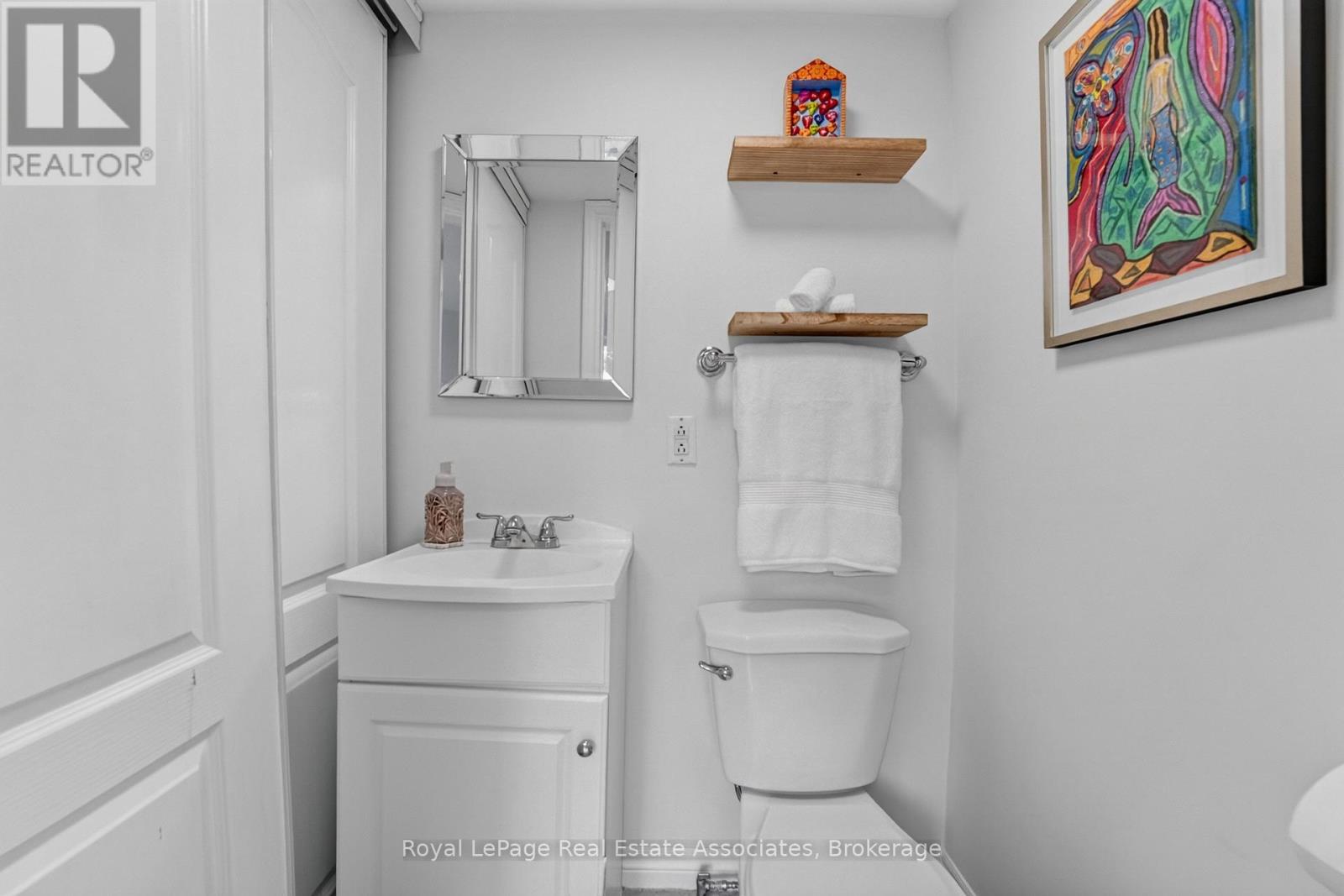 15 Charles Street, Halton Hills, Ontario  L7G 2Z1 - Photo 25 - W13798176